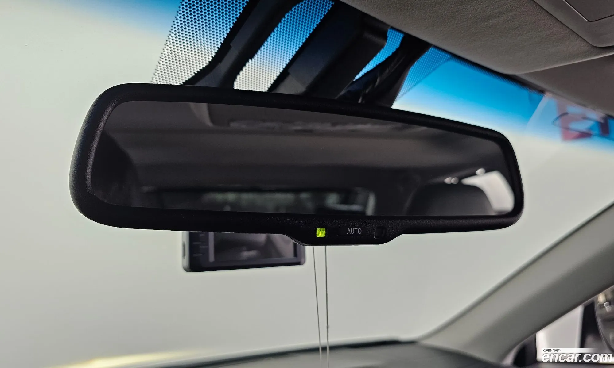 Lexus ES300h 2014 — 3