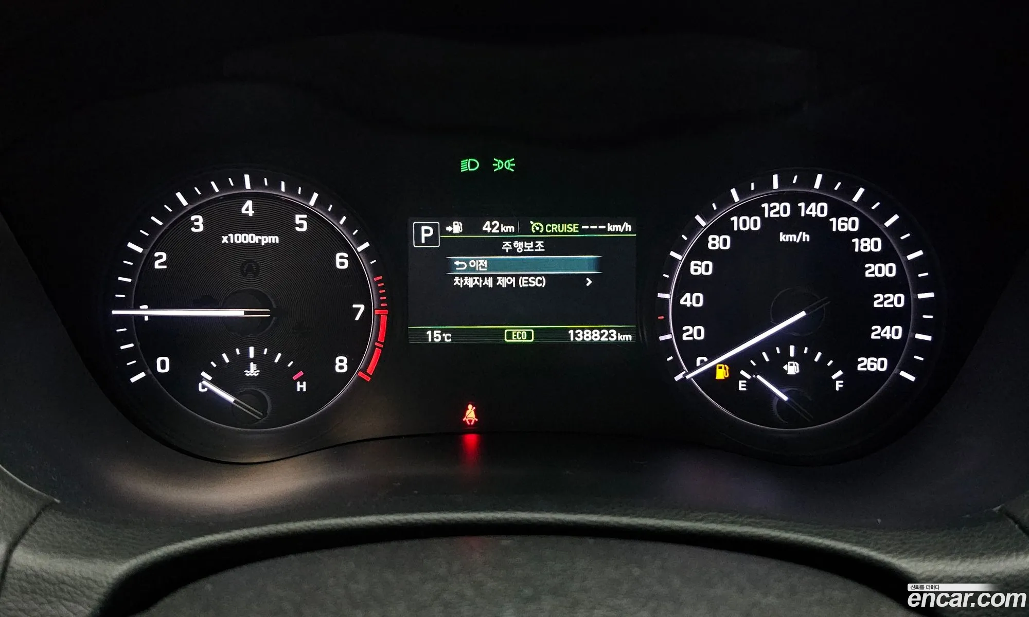 Genesis G80 2016 — 10