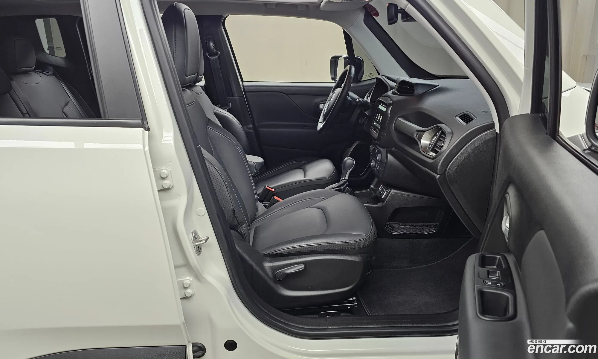 Jeep Renegade 2023 1C4NJCE19PPP76196 — 7