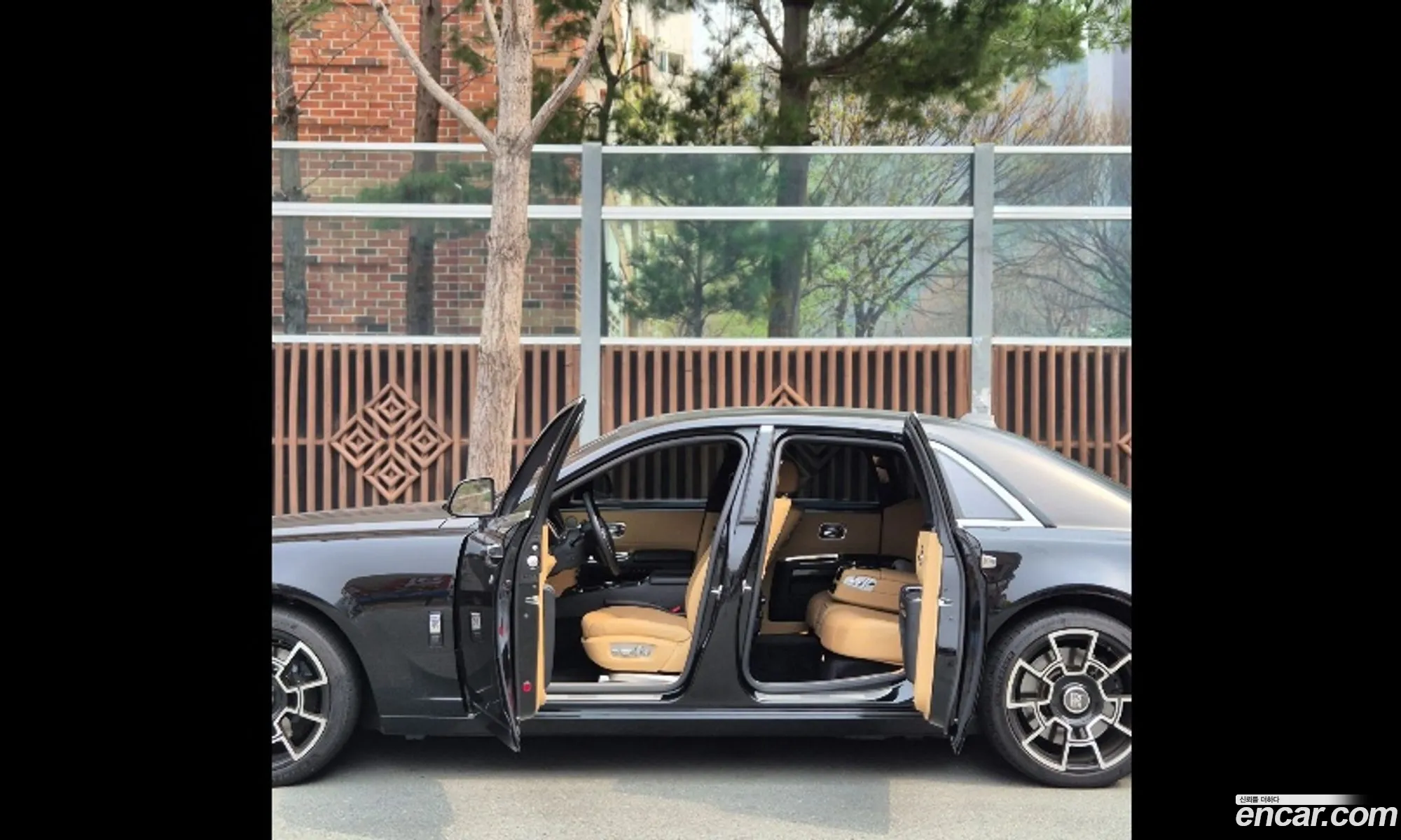 Rolls-Royce Ghost 2018 — 9