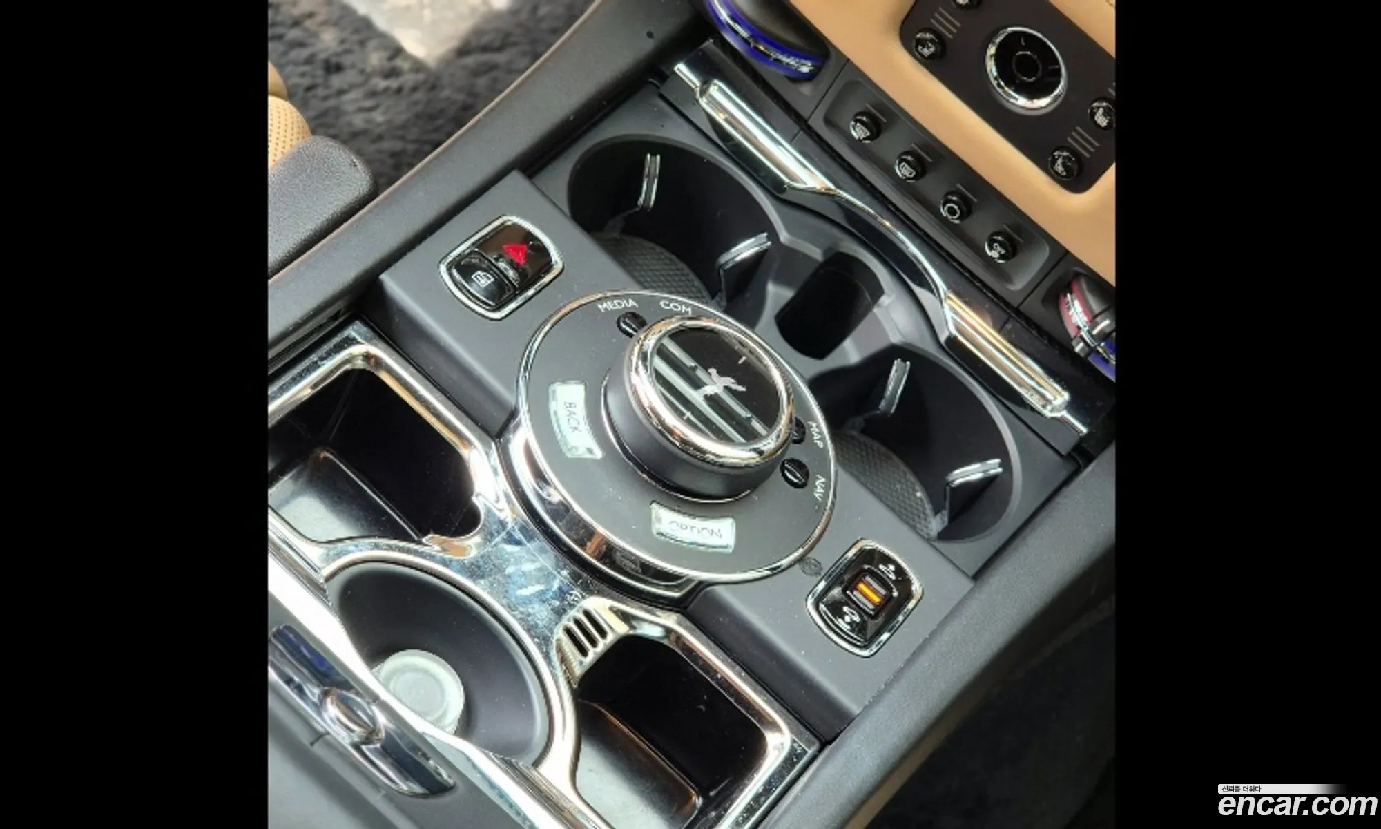 Rolls-Royce Ghost 2018 — 17