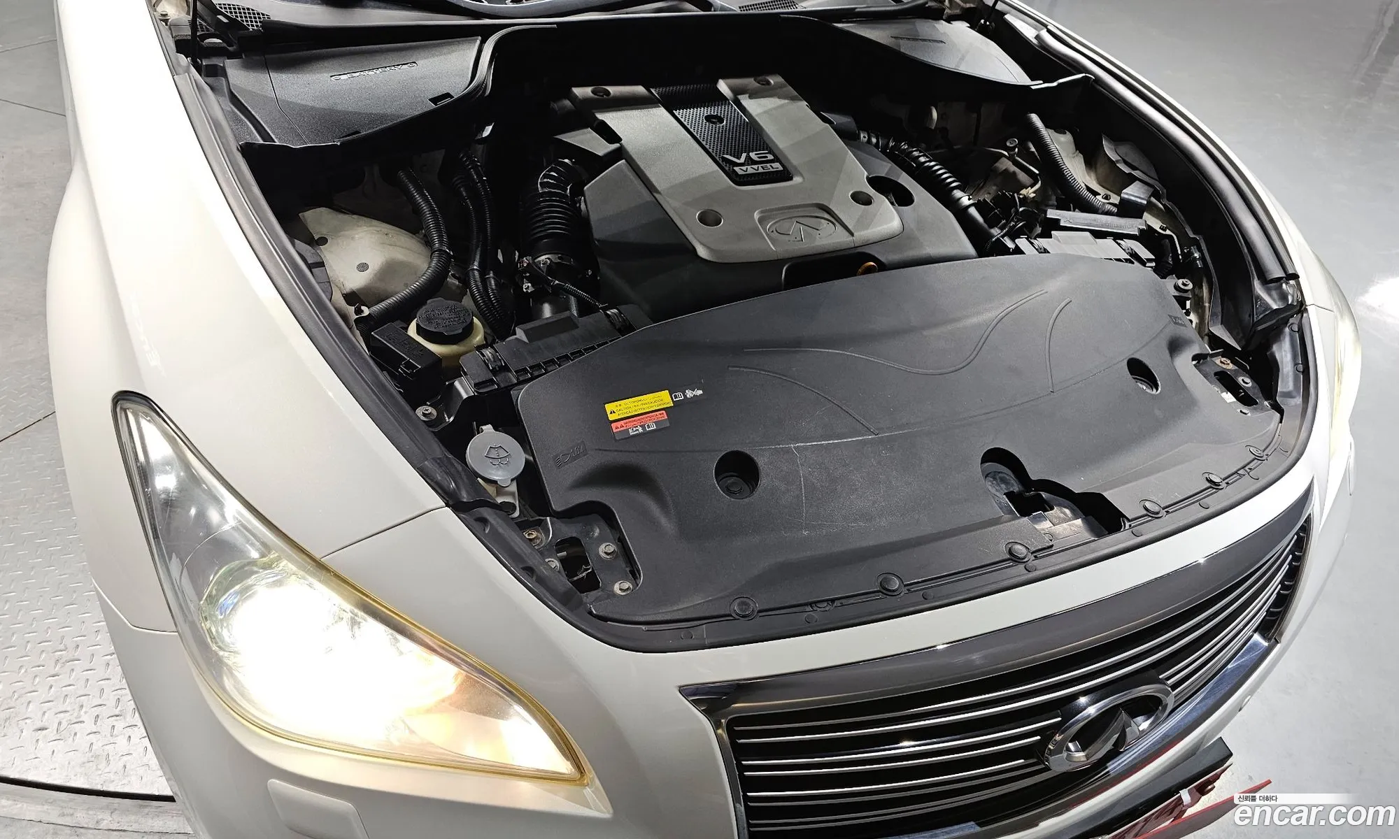 Infiniti M37
