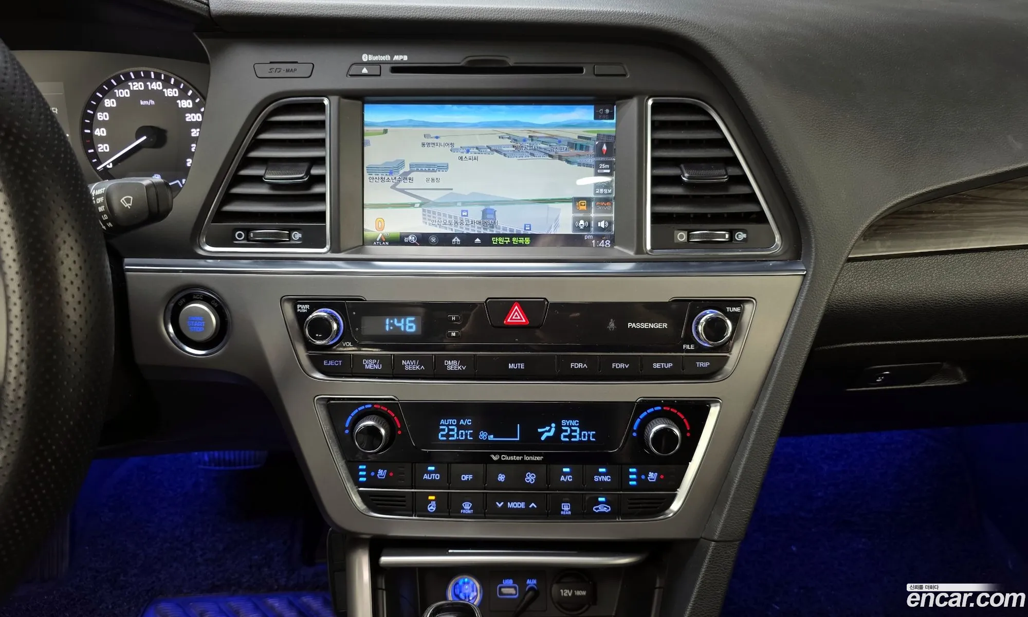 Hyundai LF Sonata 2014 — 10
