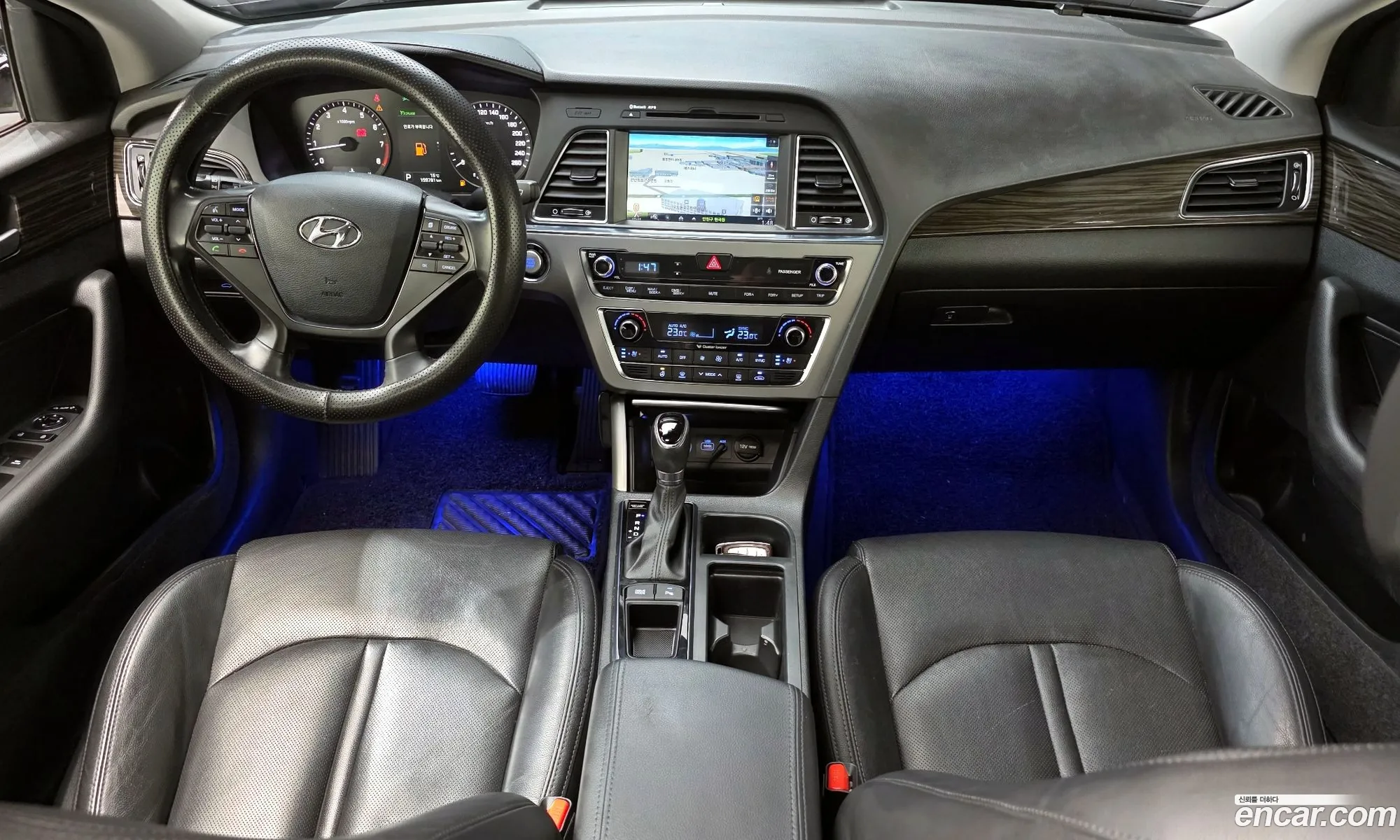 Hyundai LF Sonata 2014 — 2