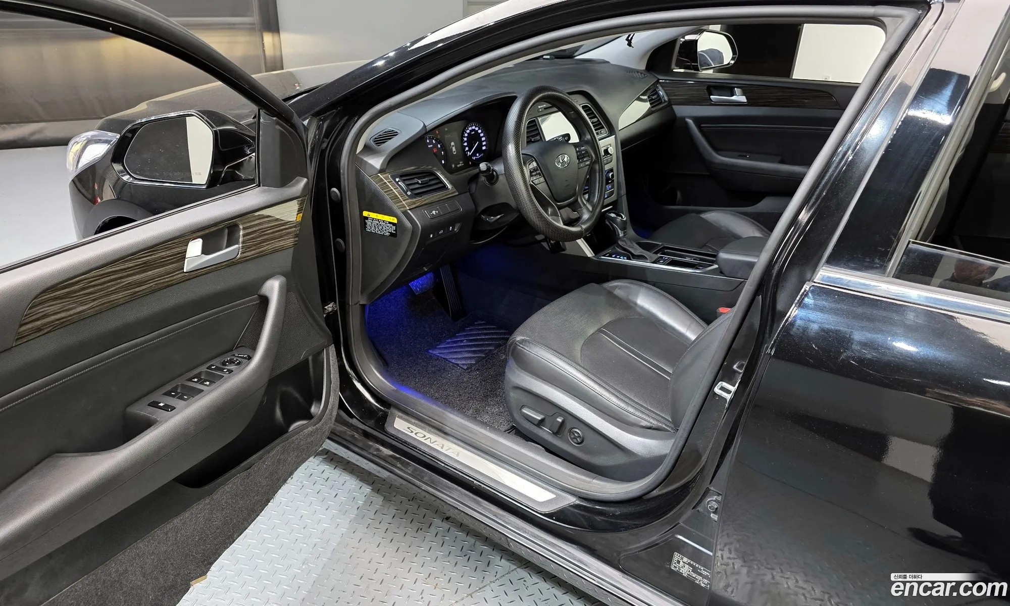 Hyundai LF Sonata 2014 — 4