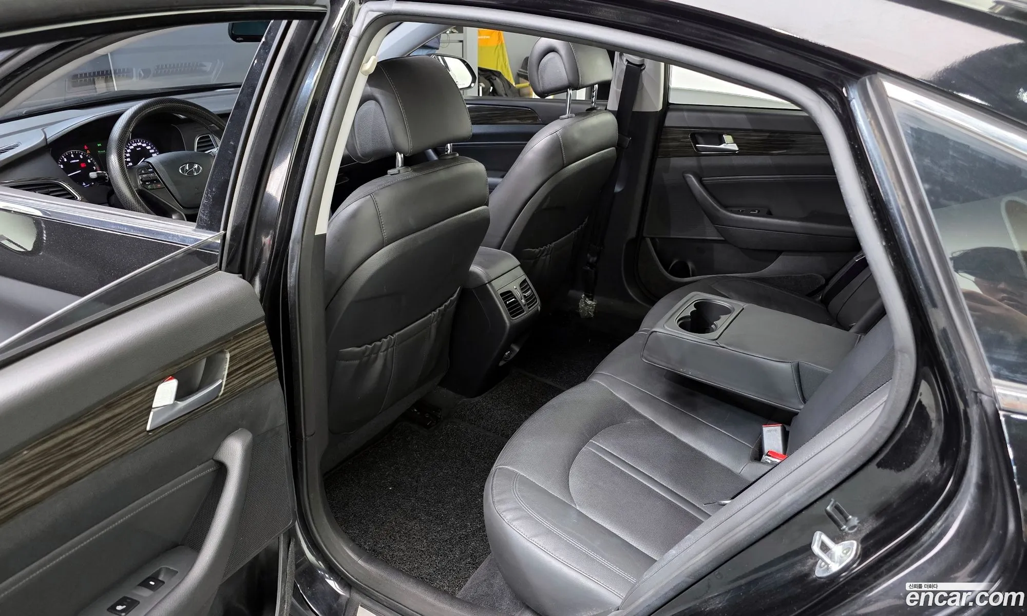 Hyundai LF Sonata 2014 — 5