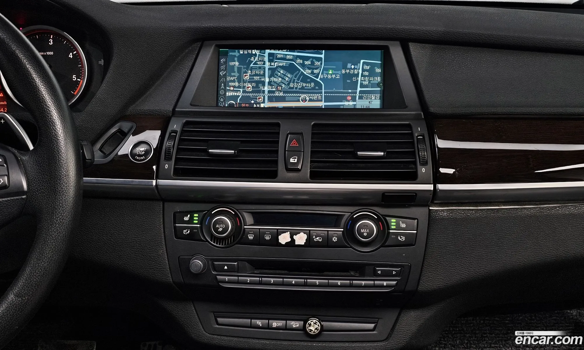 BMW X6 2014 WBAFH6103E0B45254 — 13