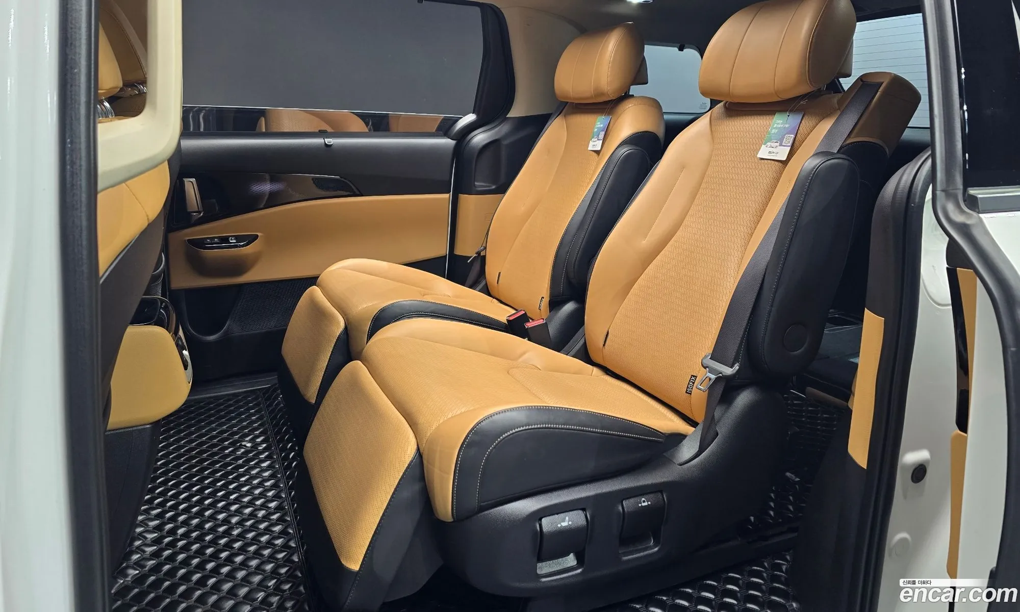 Kia Carnival 2022 — 10