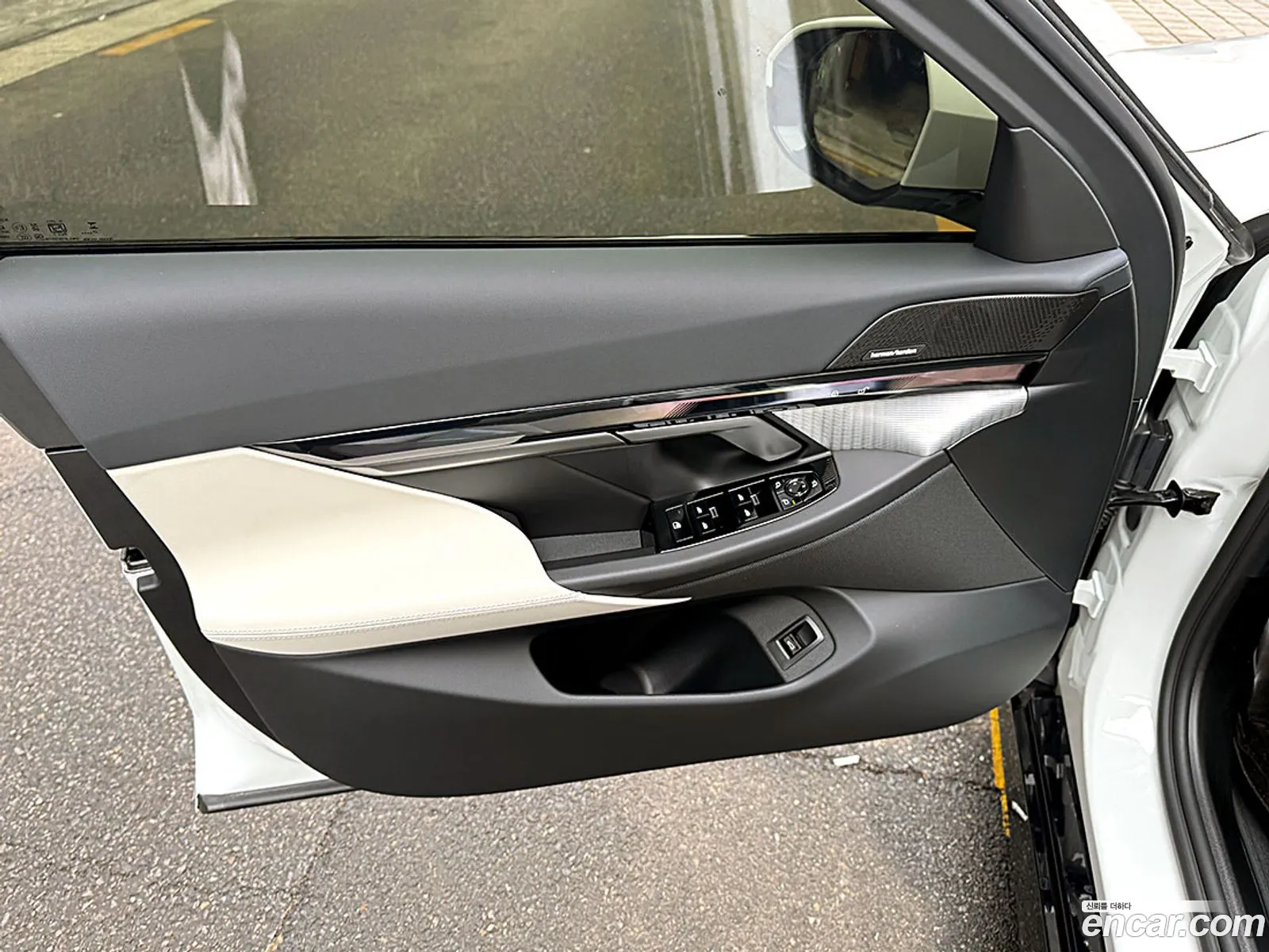 BMW 5 Series 2026 — 7