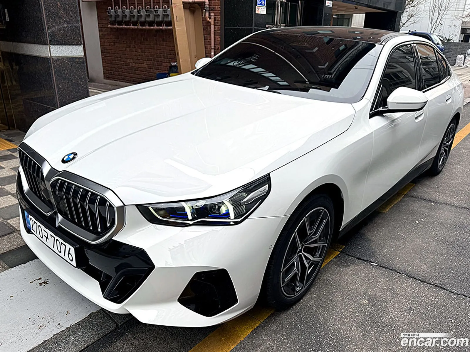 BMW 5 Series 2026 — 3