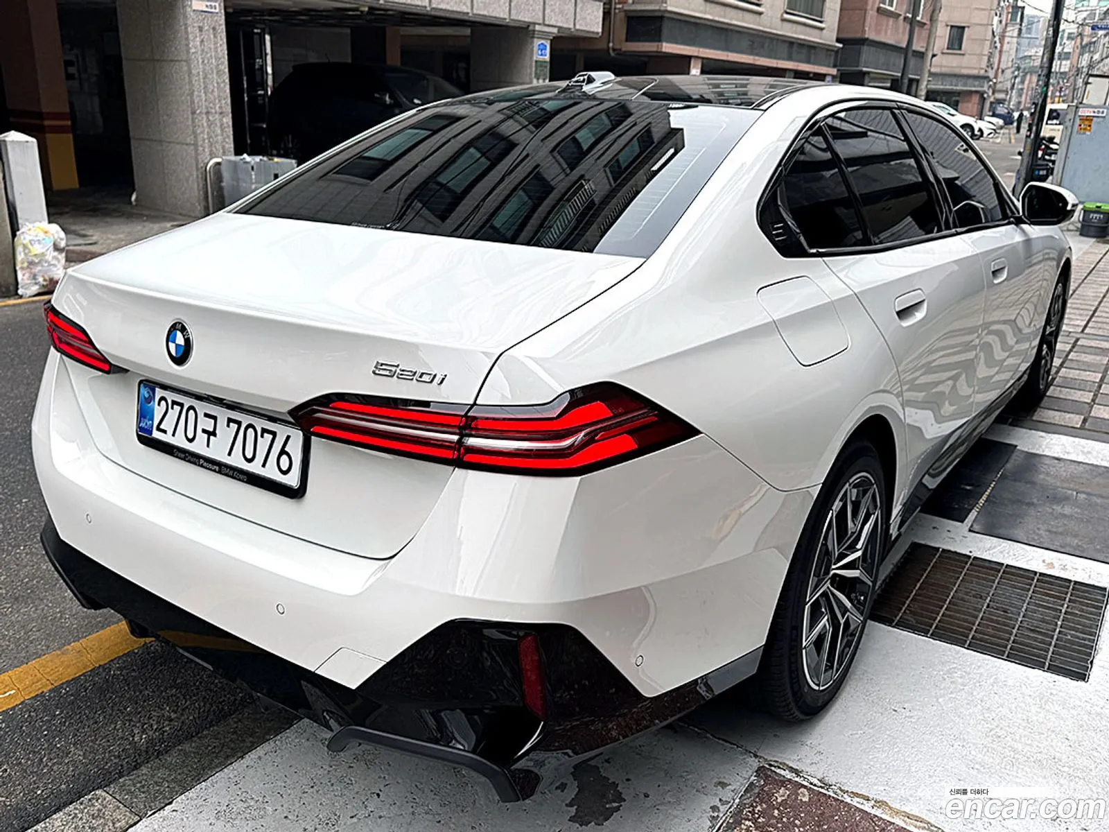 BMW 5 Series 2026 — 10