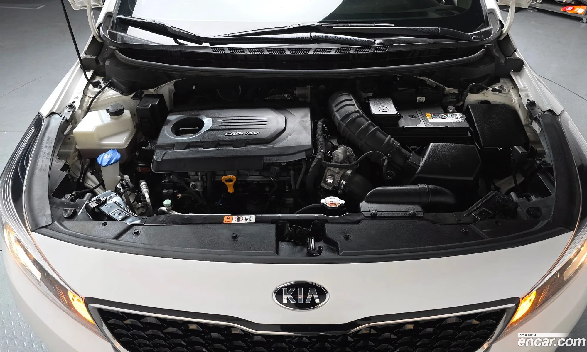 Kia K3 2016 — 14