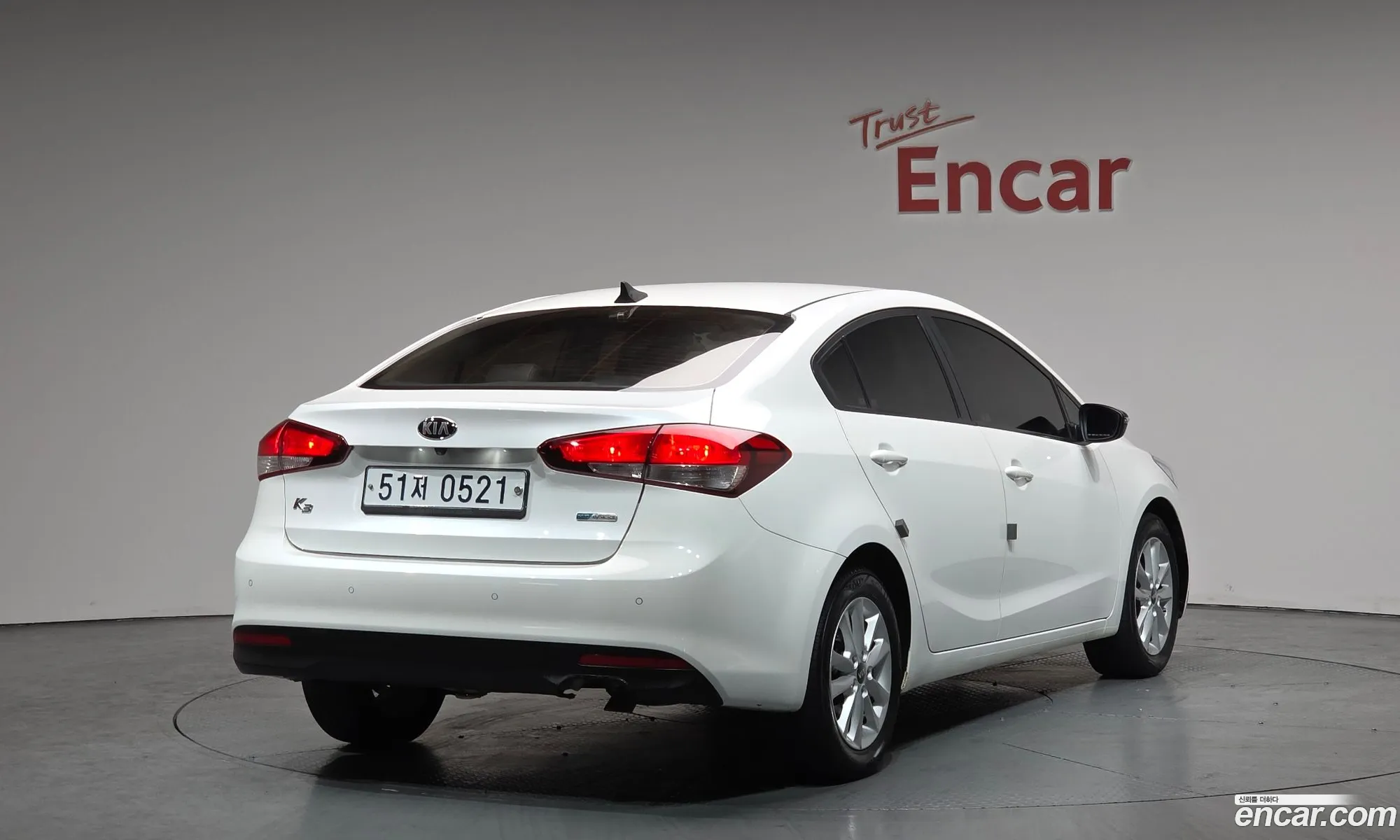 Kia K3 2016 — 20