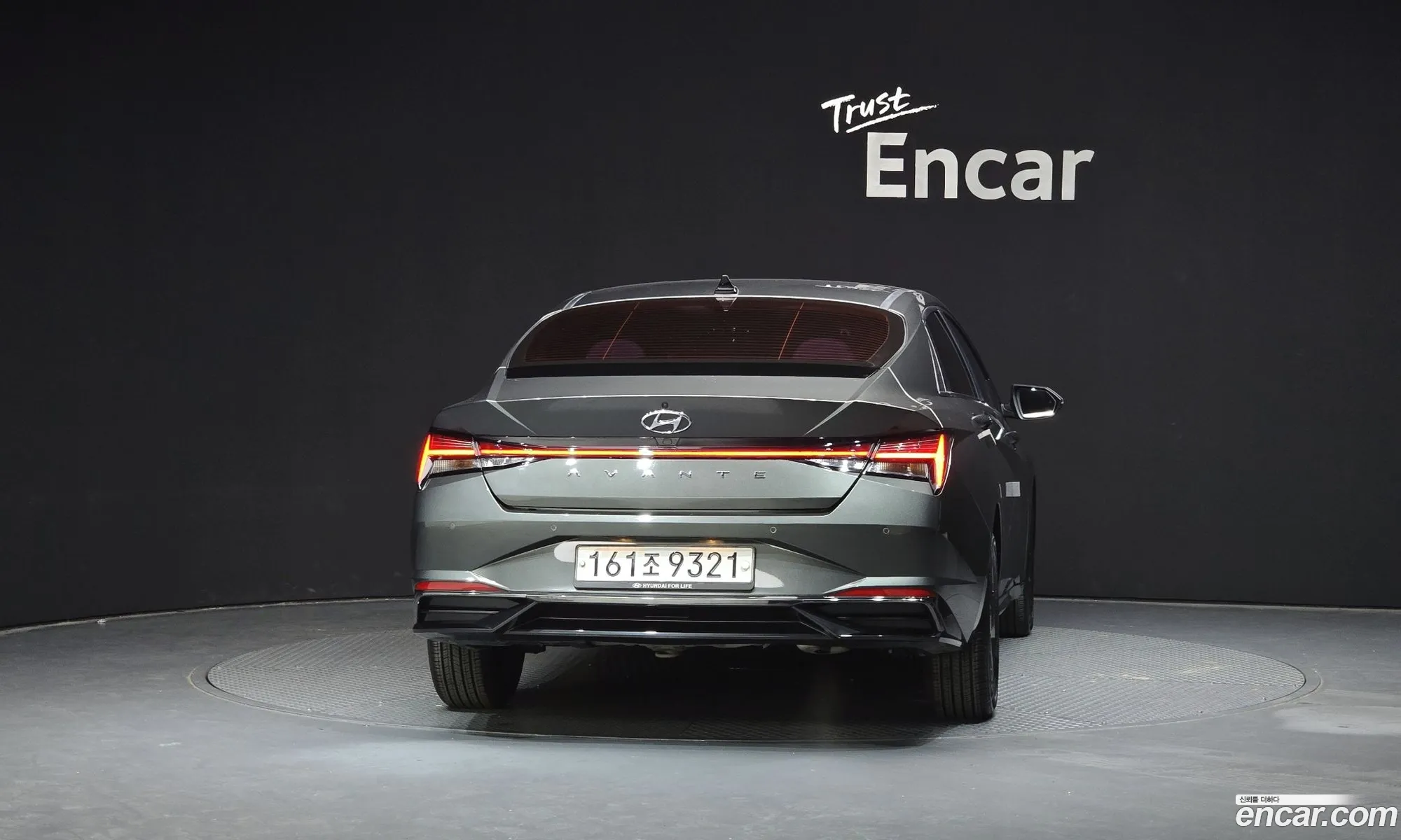 Hyundai Elantra 2020 — 8