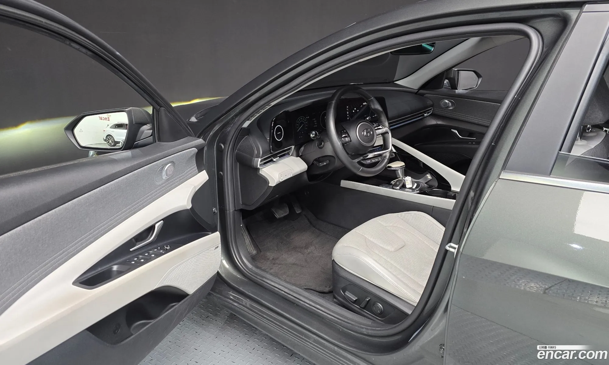 Hyundai Elantra 2020 — 6