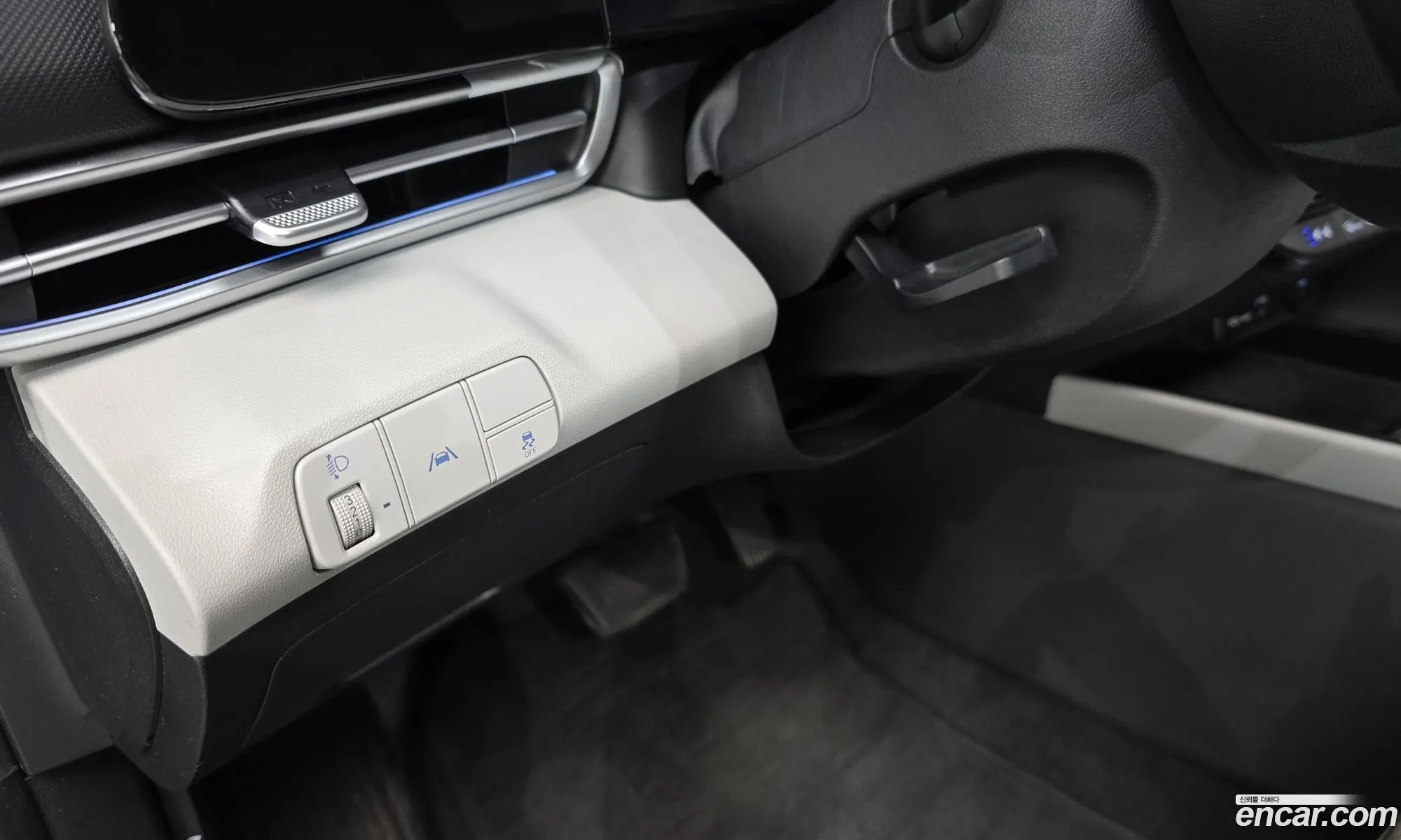 Hyundai Elantra 2020 — 12