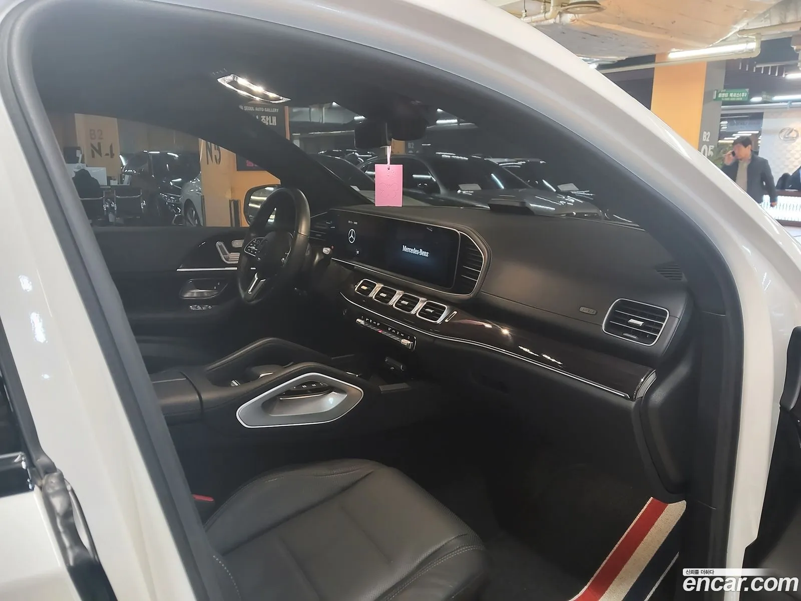 Mercedes-Benz GLE-Class W167 2022 — 12