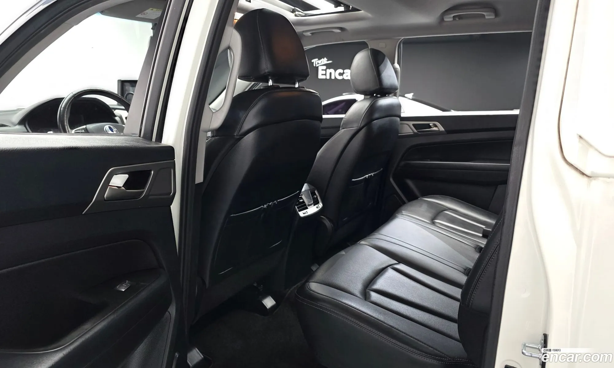 KG Mobility (SsangYong) Rexton Sports 2018 — 14