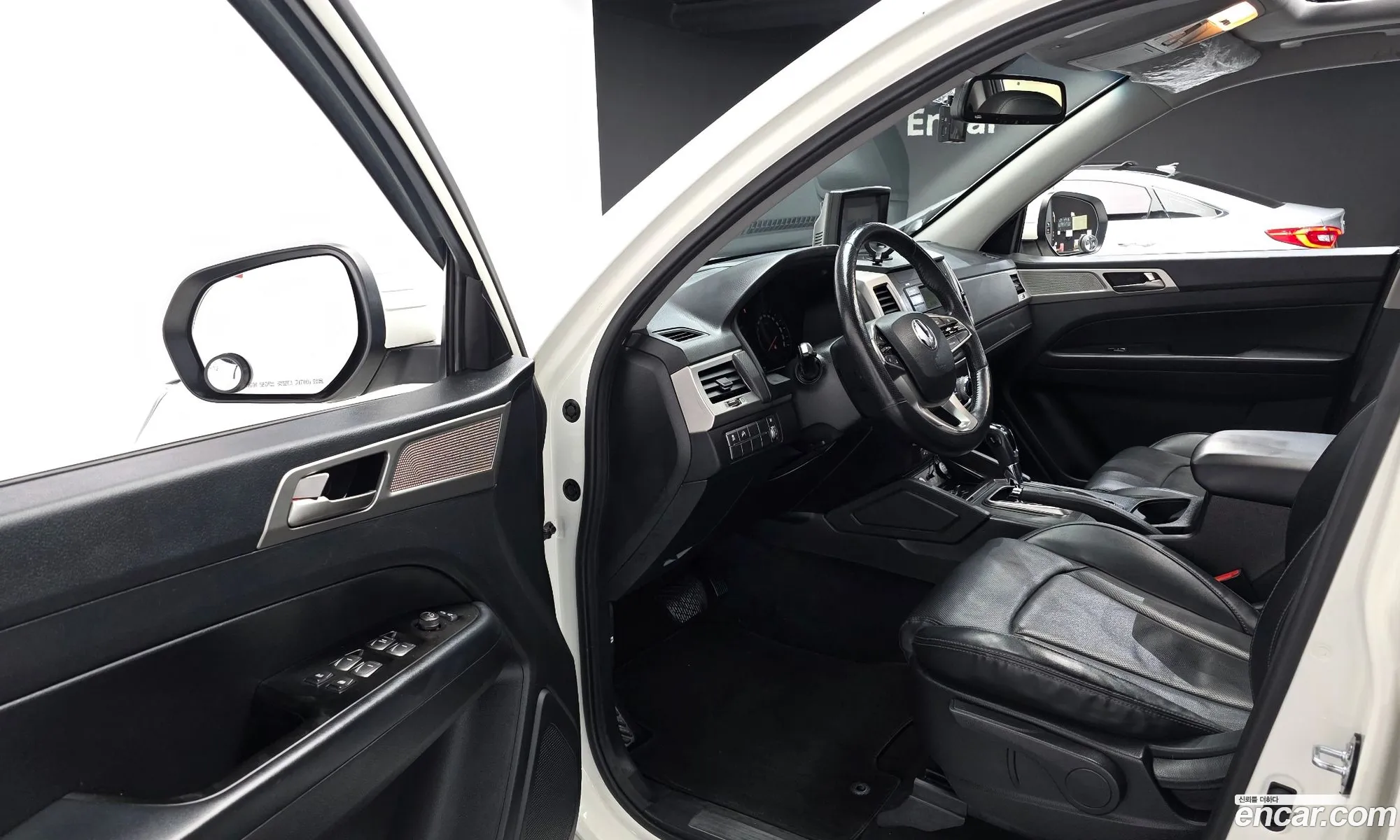 KG Mobility (SsangYong) Rexton Sports 2018 — 20