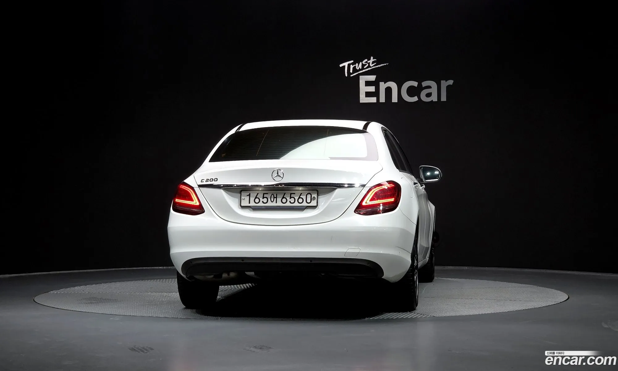 Mercedes-Benz C-Class W205 2019 — 16