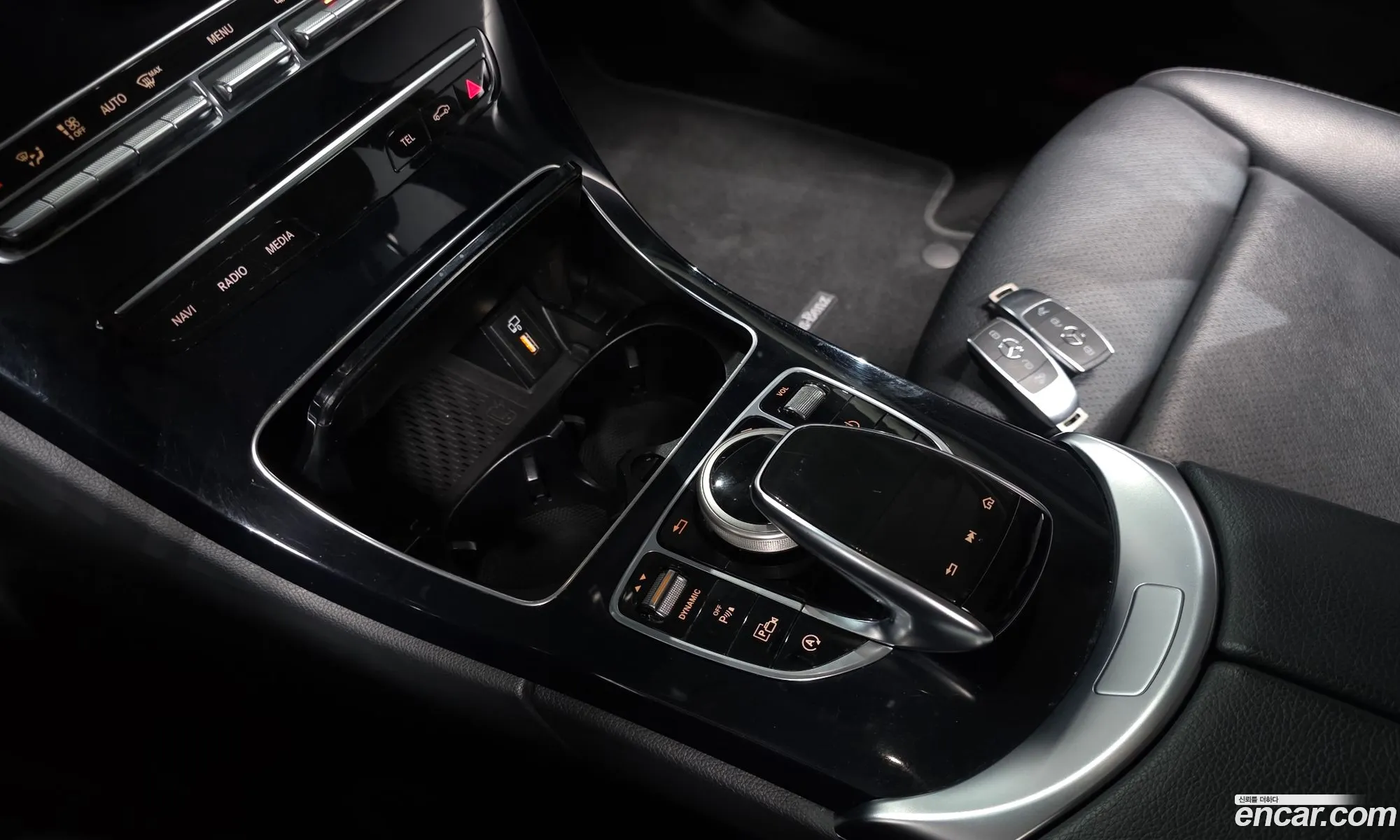 Mercedes-Benz C-Class W205 2019 — 2