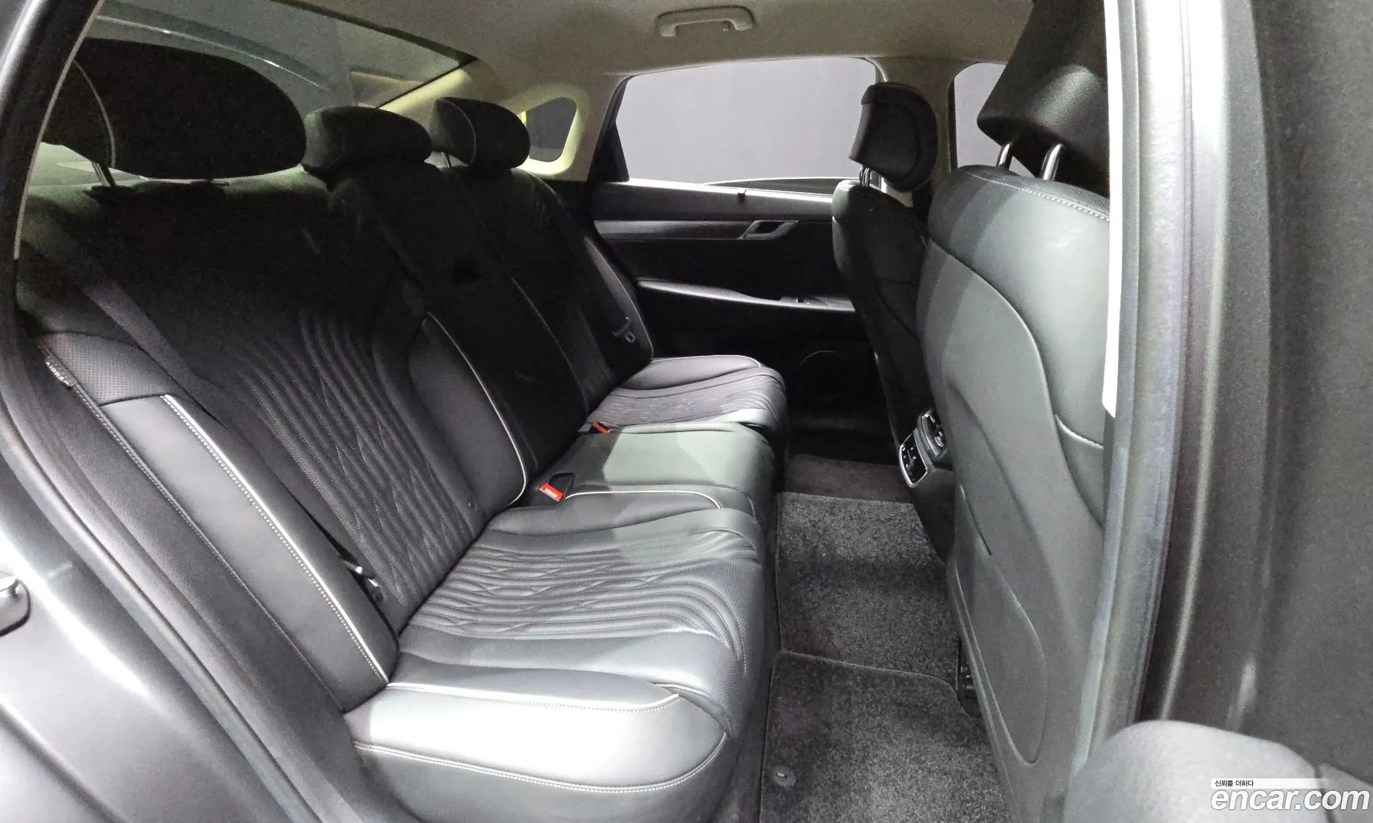 Genesis G80 2021 — 16