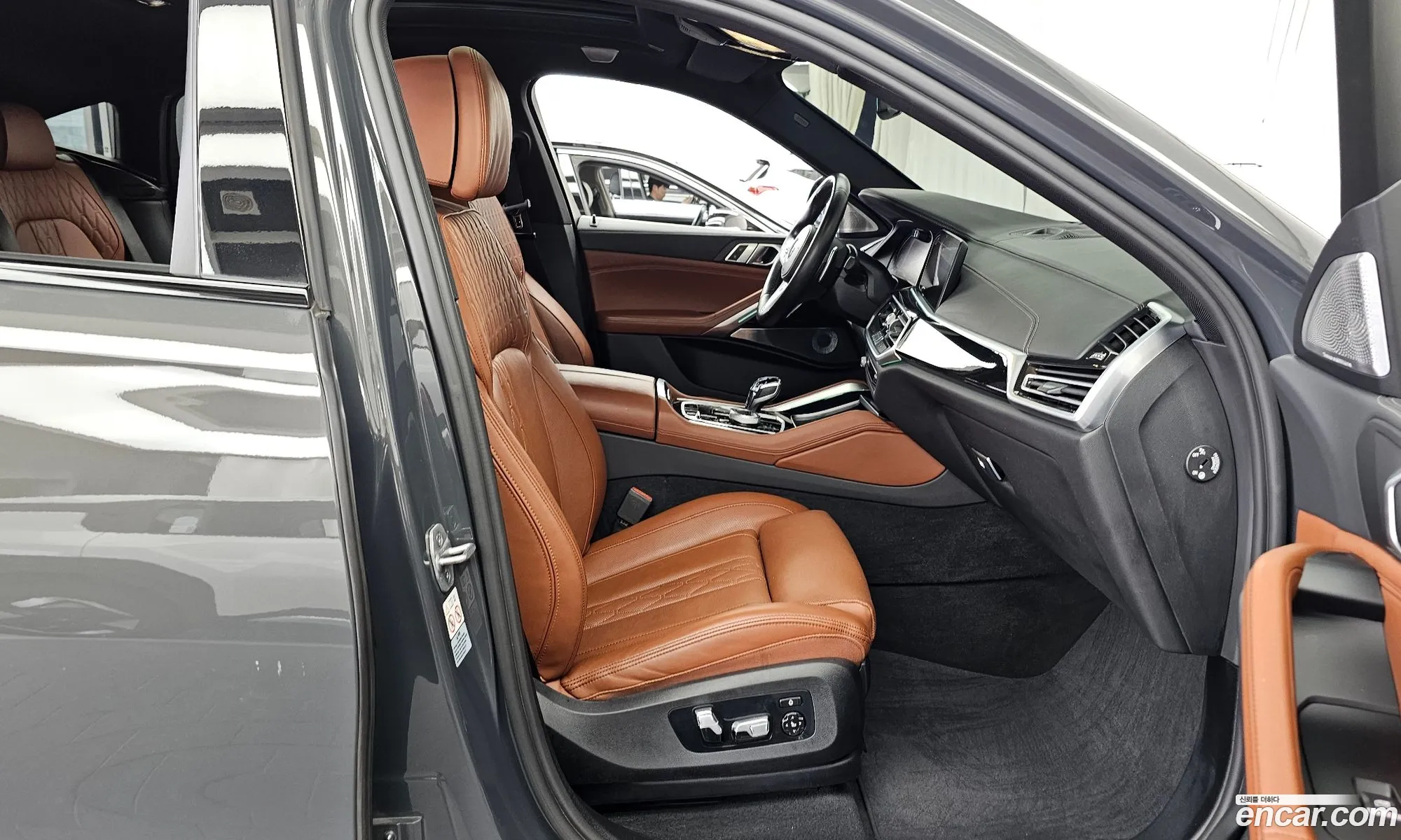 BMW X6 2022 — 14