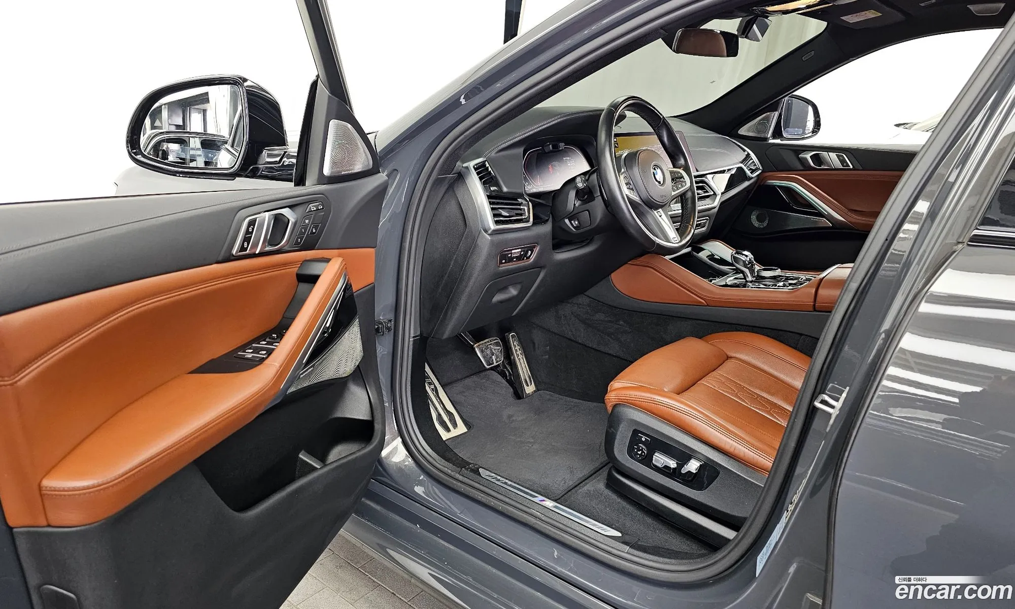 BMW X6 2022 — 7
