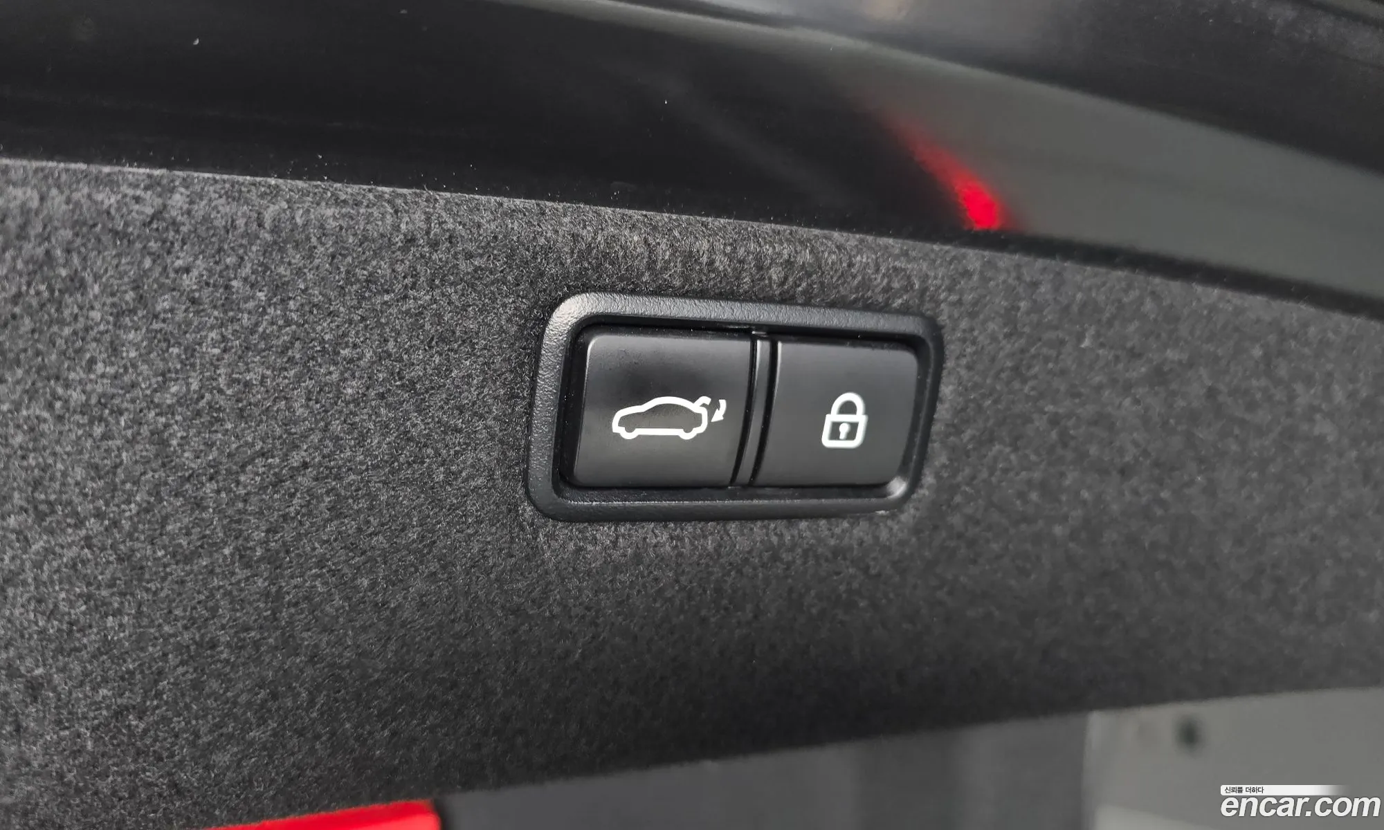 Genesis G80 2016 — 16