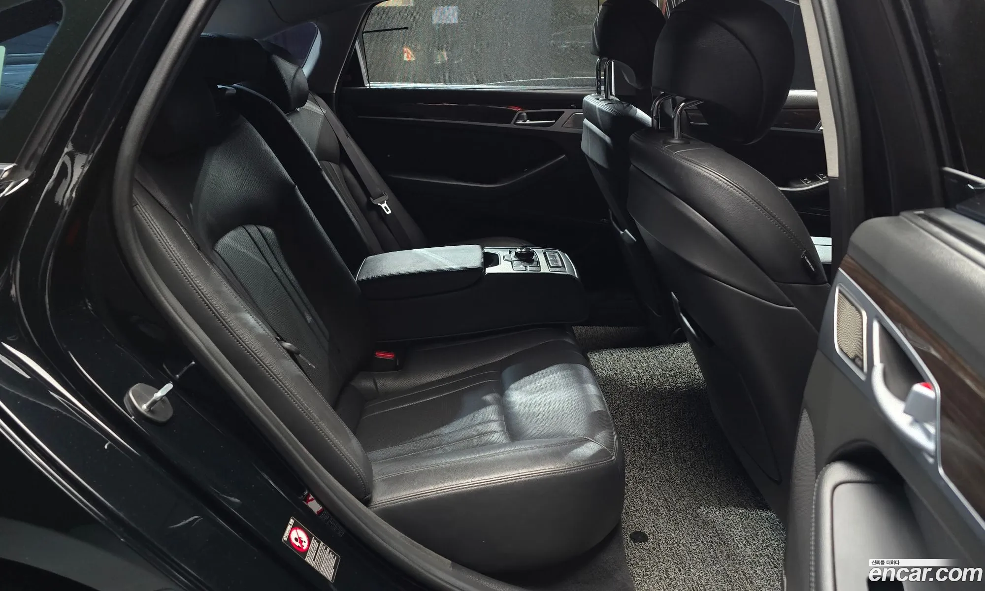 Genesis G80 2016 — 13