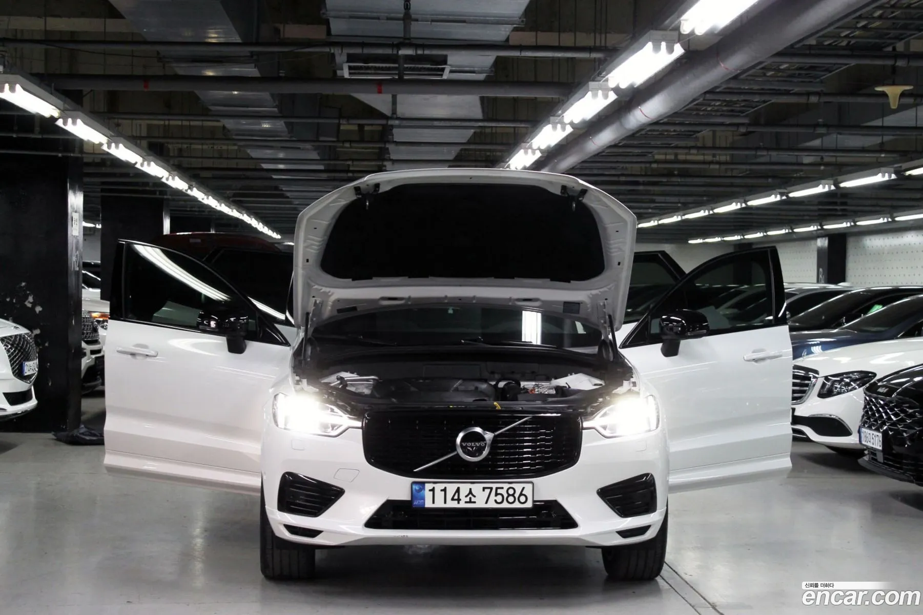 Volvo XC60 2021 — 20