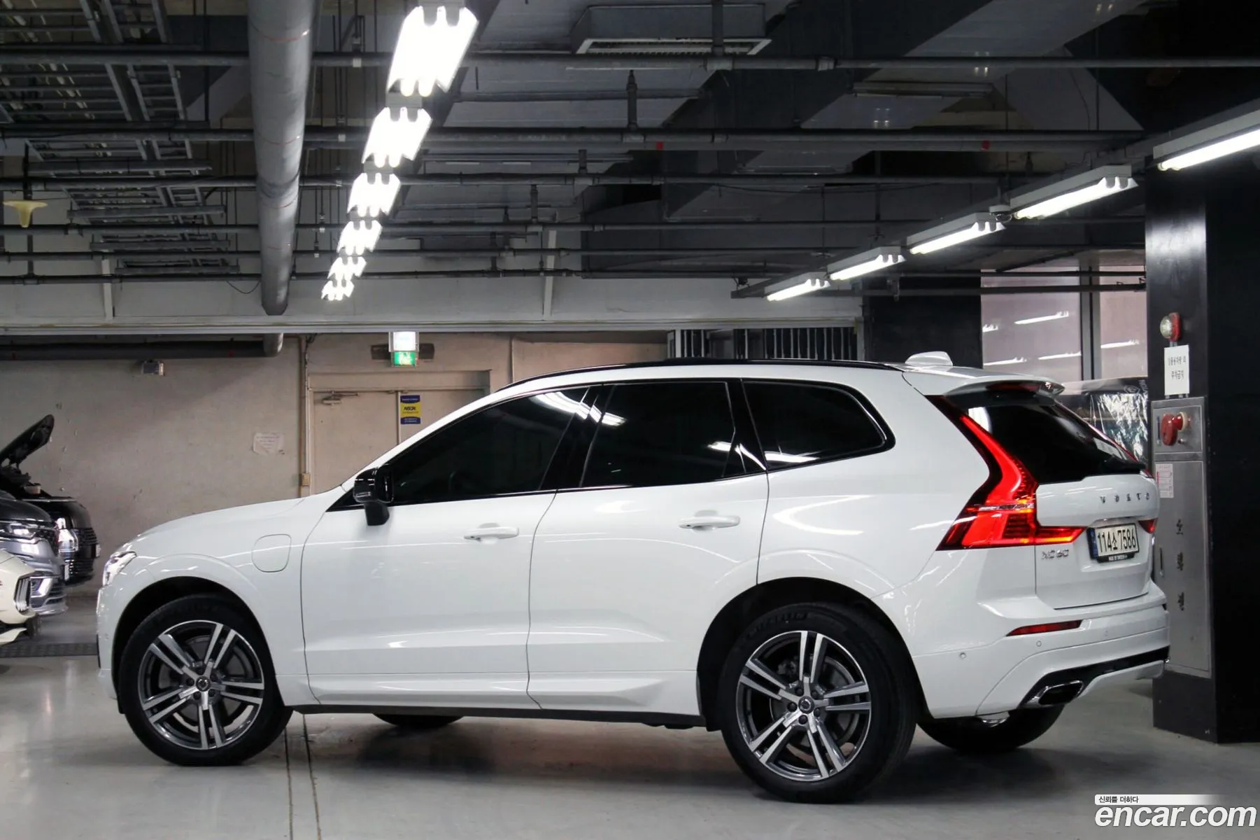 Volvo XC60 2021 — 14