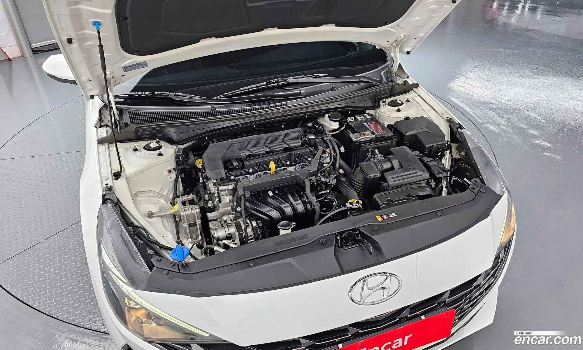 Hyundai Elantra 2020 — 10