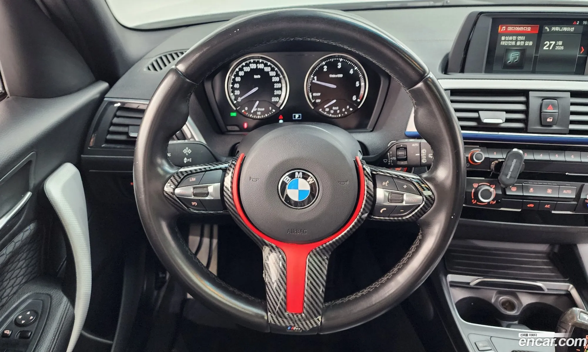BMW 1 Series 2017 WBA1S5109J5K35086 — 4