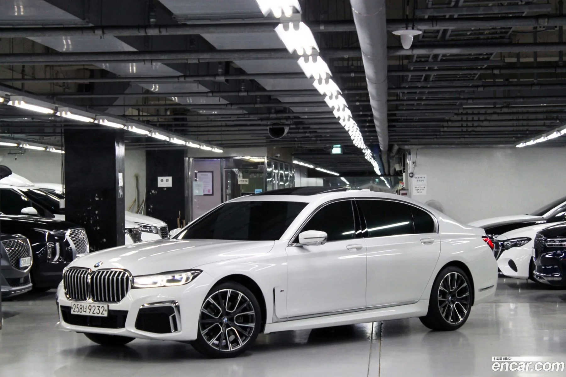 BMW 7 Series 2020 — 9