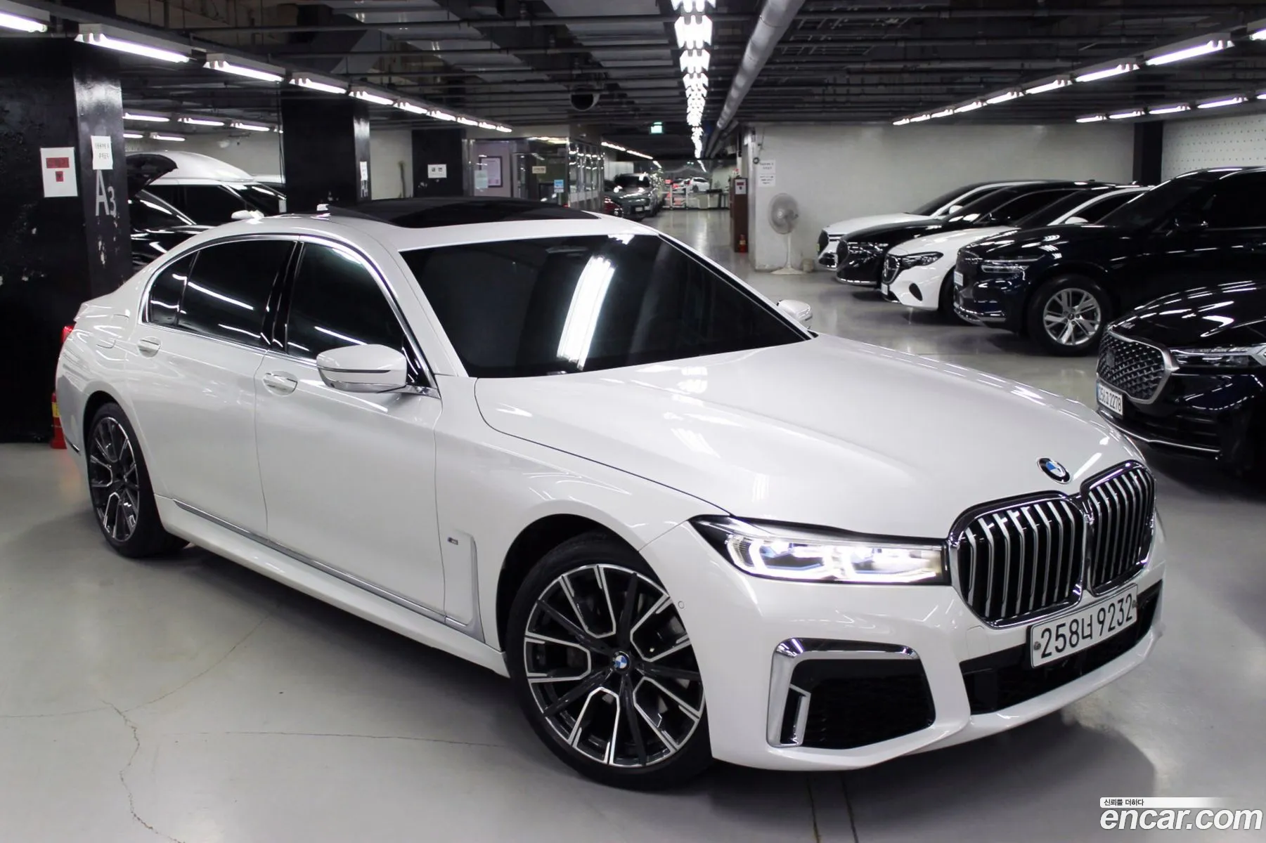 BMW 7 Series 2020 — 19