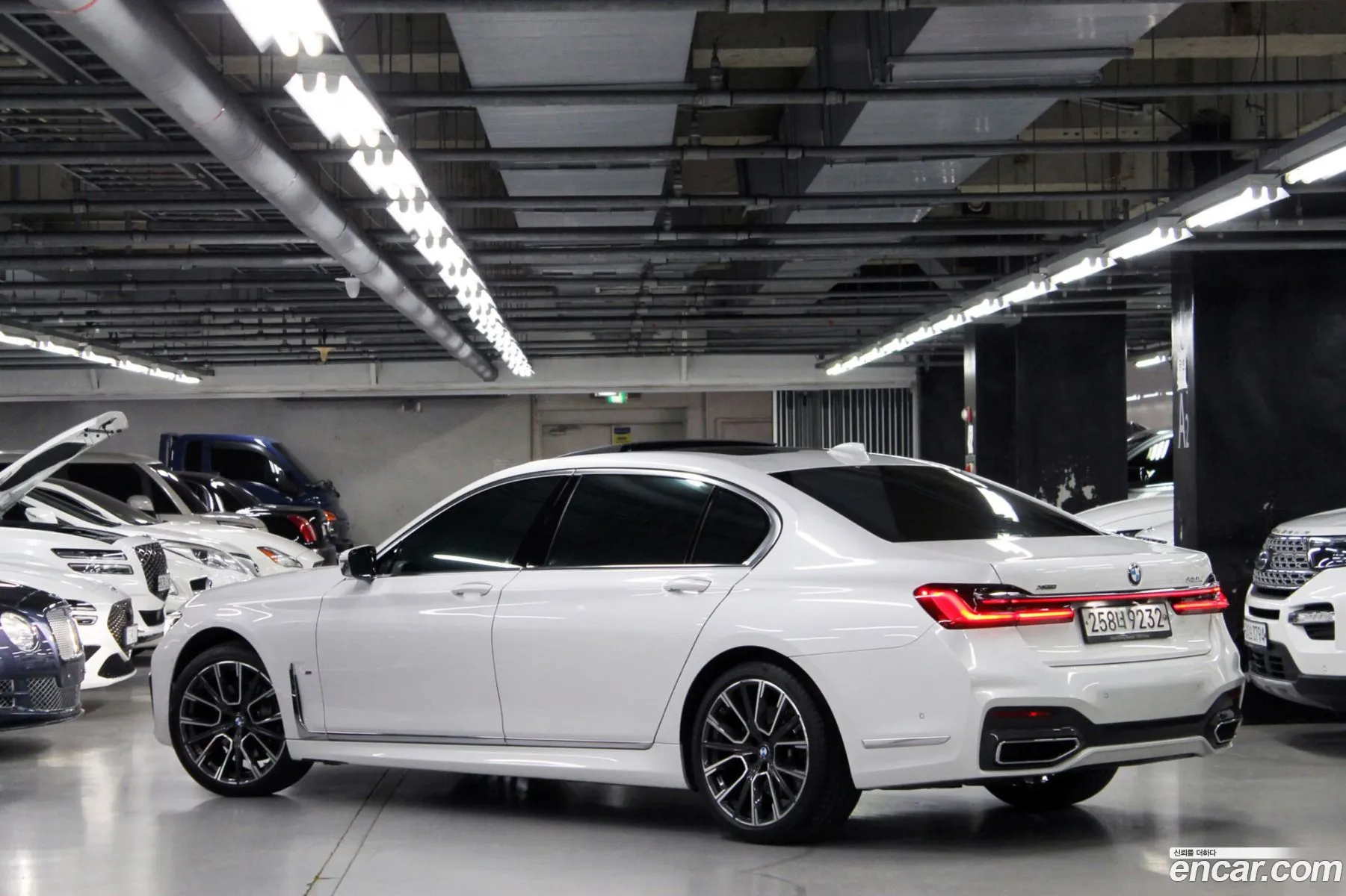 BMW 7 Series 2020 — 13