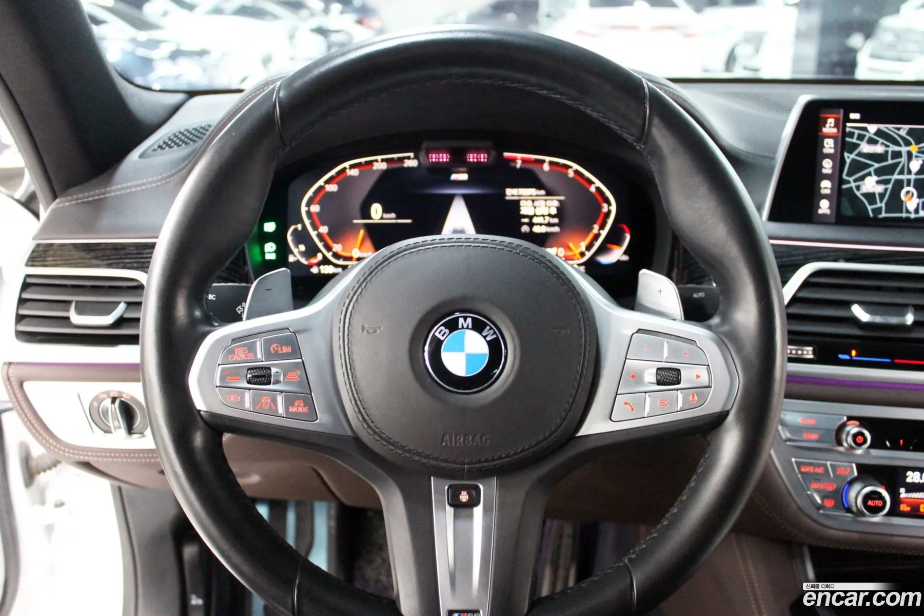 BMW 7 Series 2020 — 10