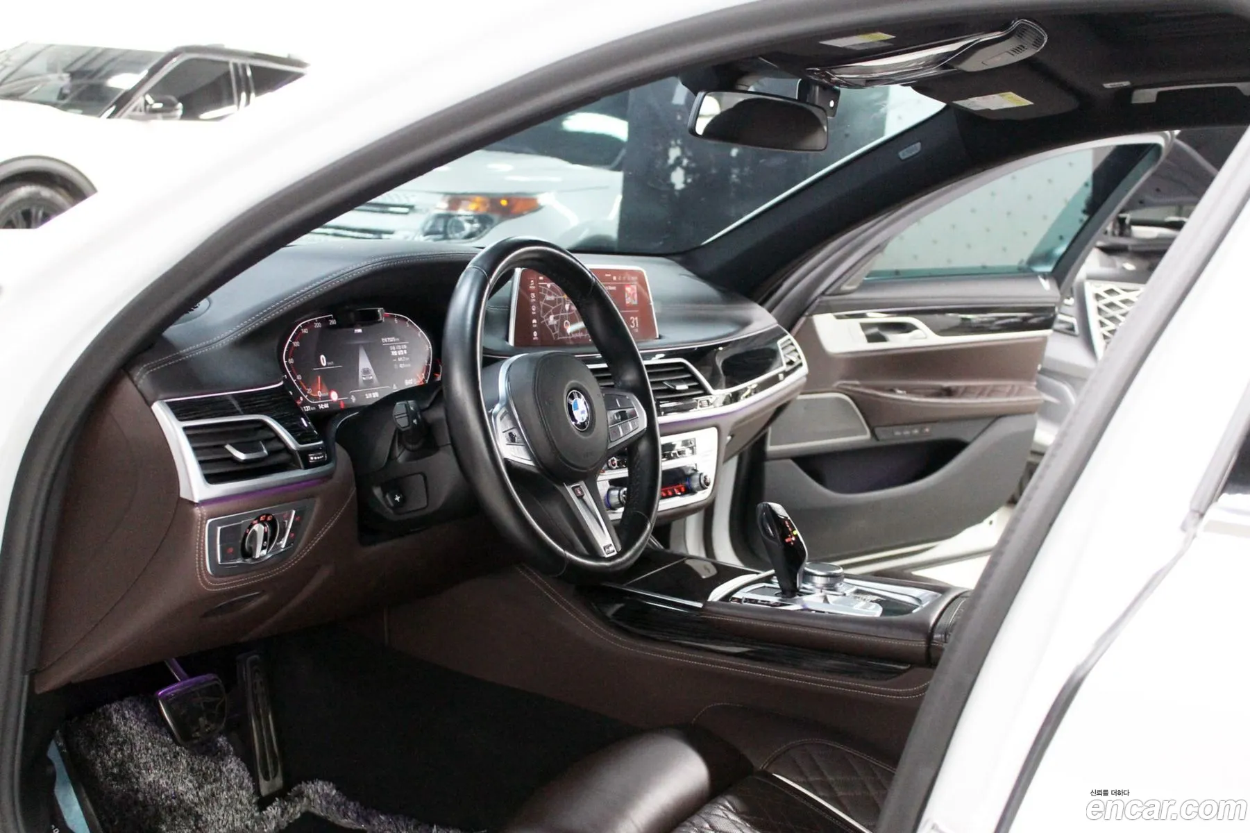 BMW 7 Series 2020 — 8