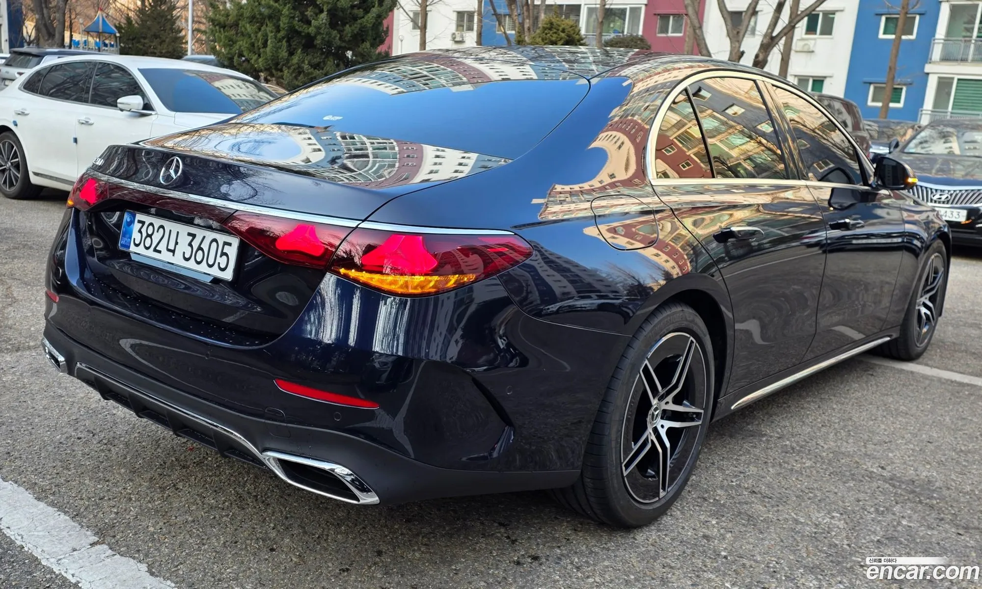 Mercedes-Benz E-Class W214 2026 — 19