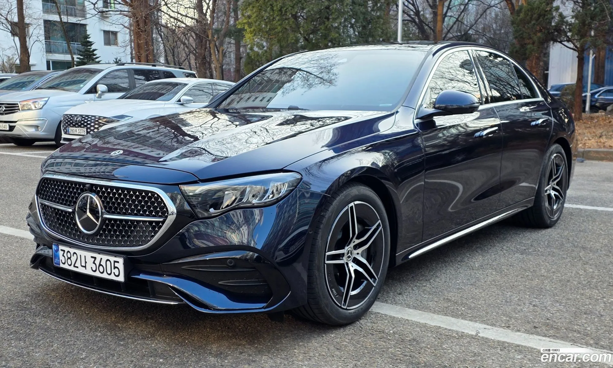 Mercedes-Benz E-Class W214 2026 — 6