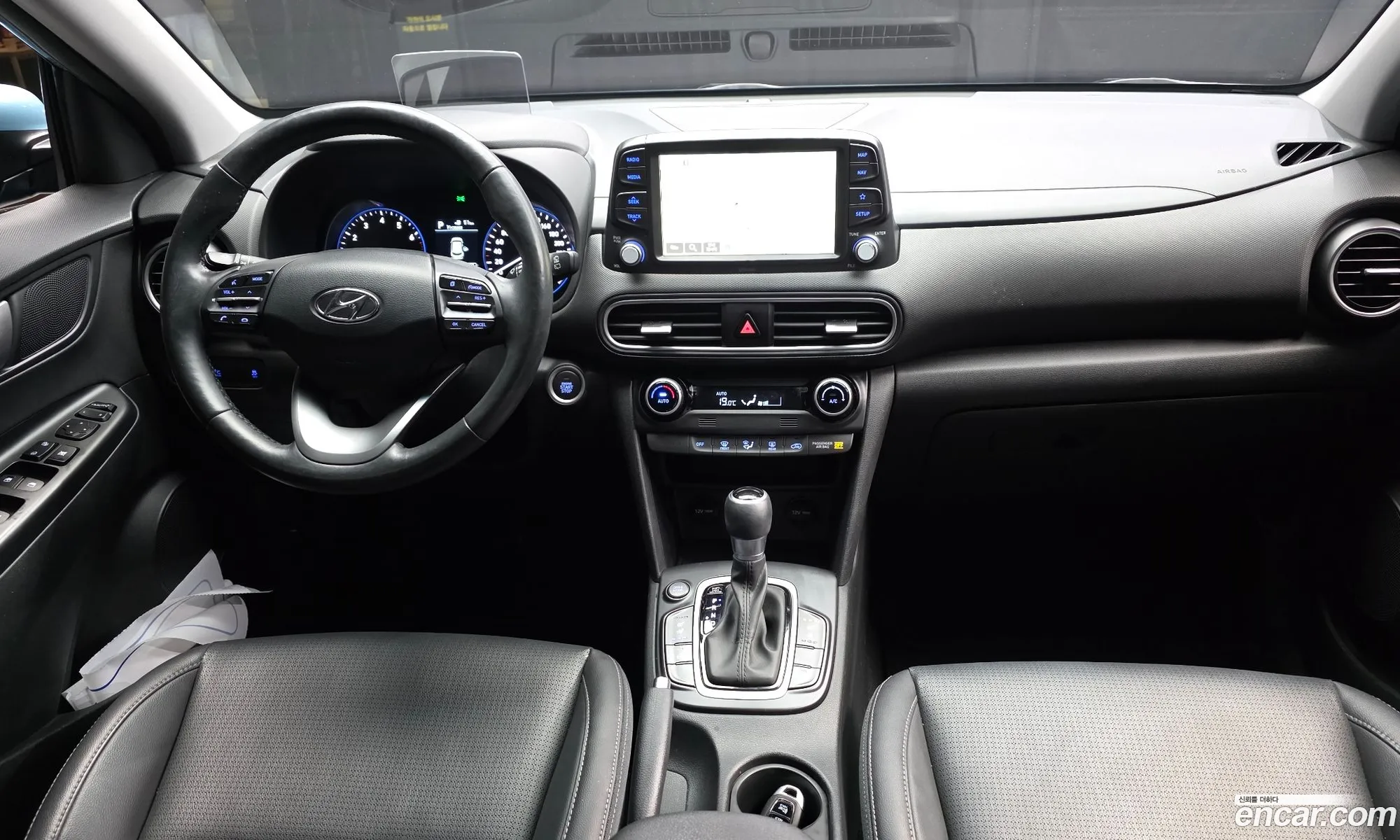 Hyundai Kona 2017 — 11