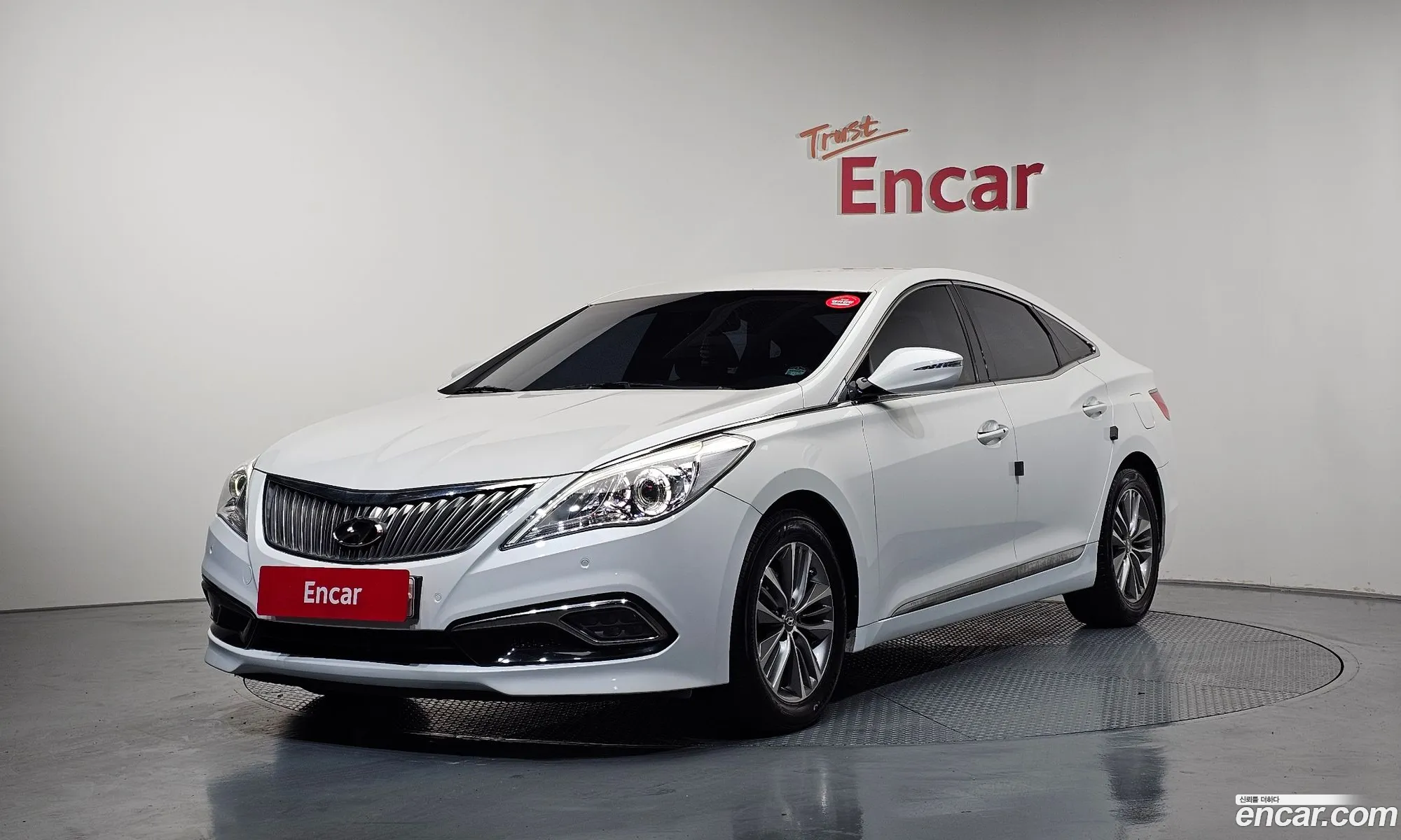 Hyundai Grandeur HG 2015 — 3