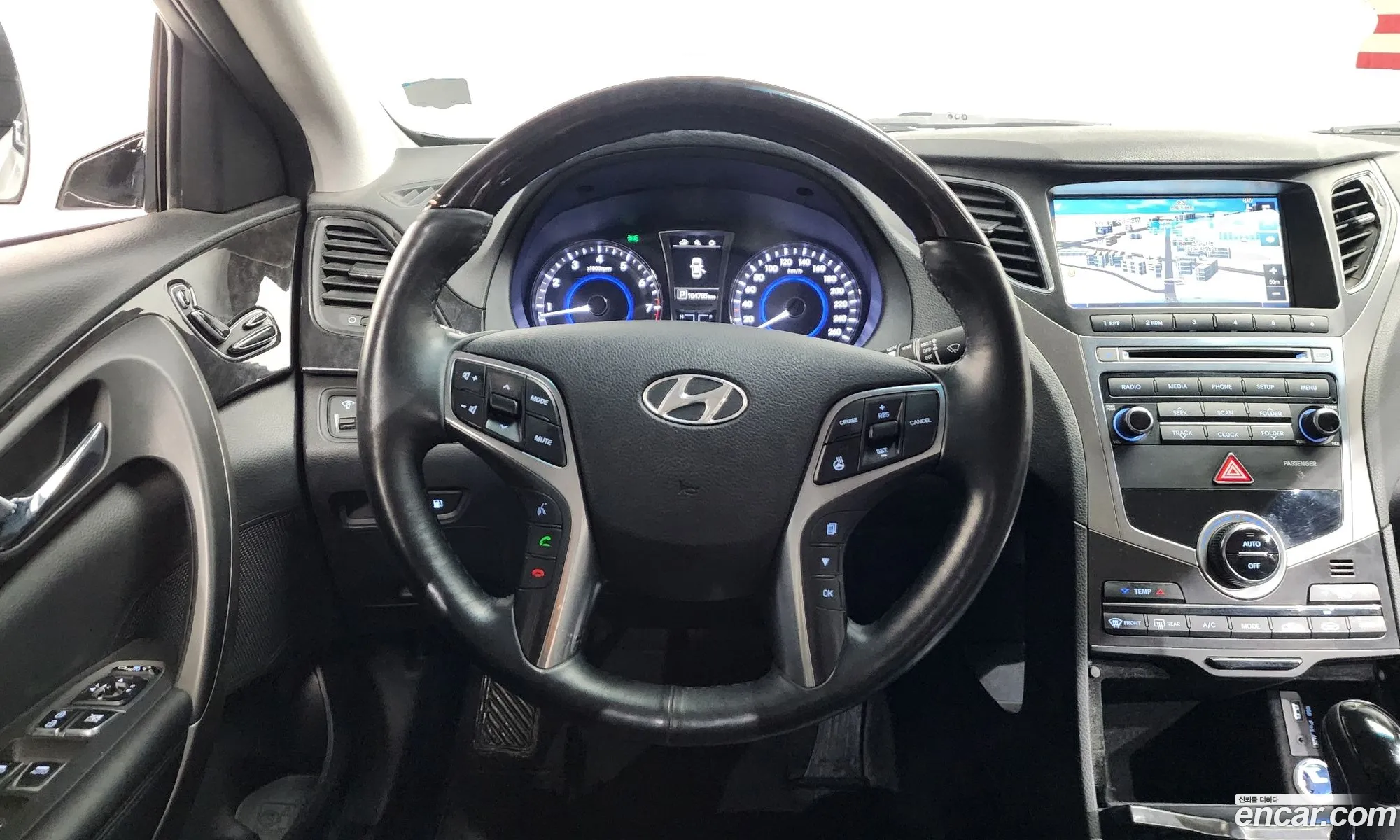 Hyundai Grandeur HG 2015 — 9