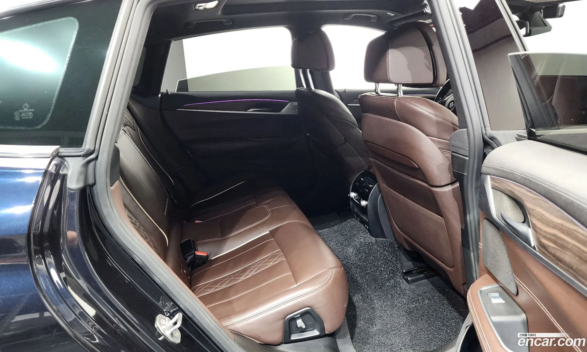 BMW 6 Series GT 2019 — 6