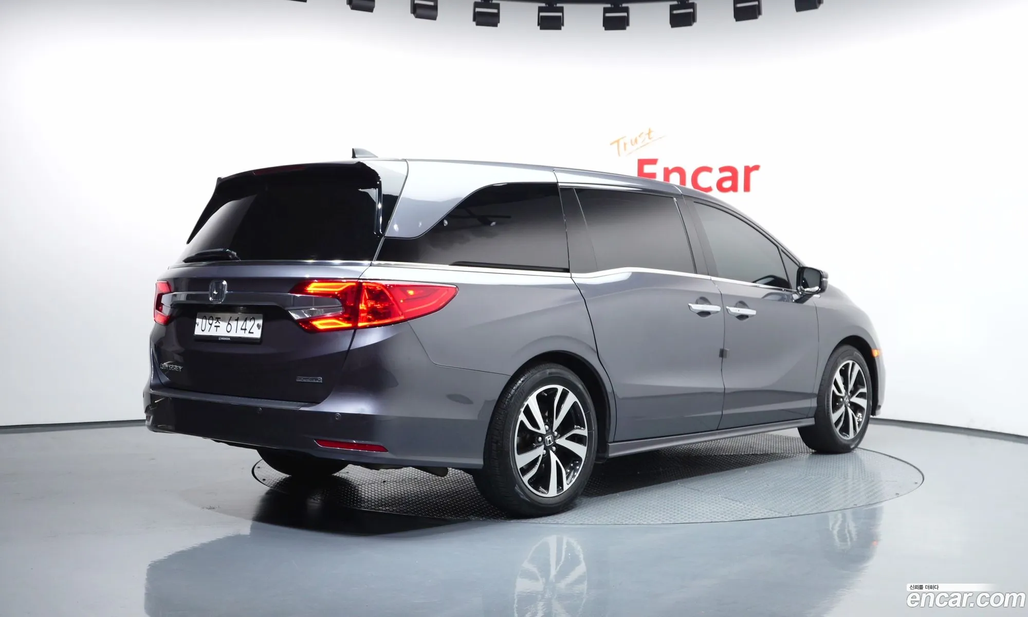 Honda Odyssey 2019 — 17