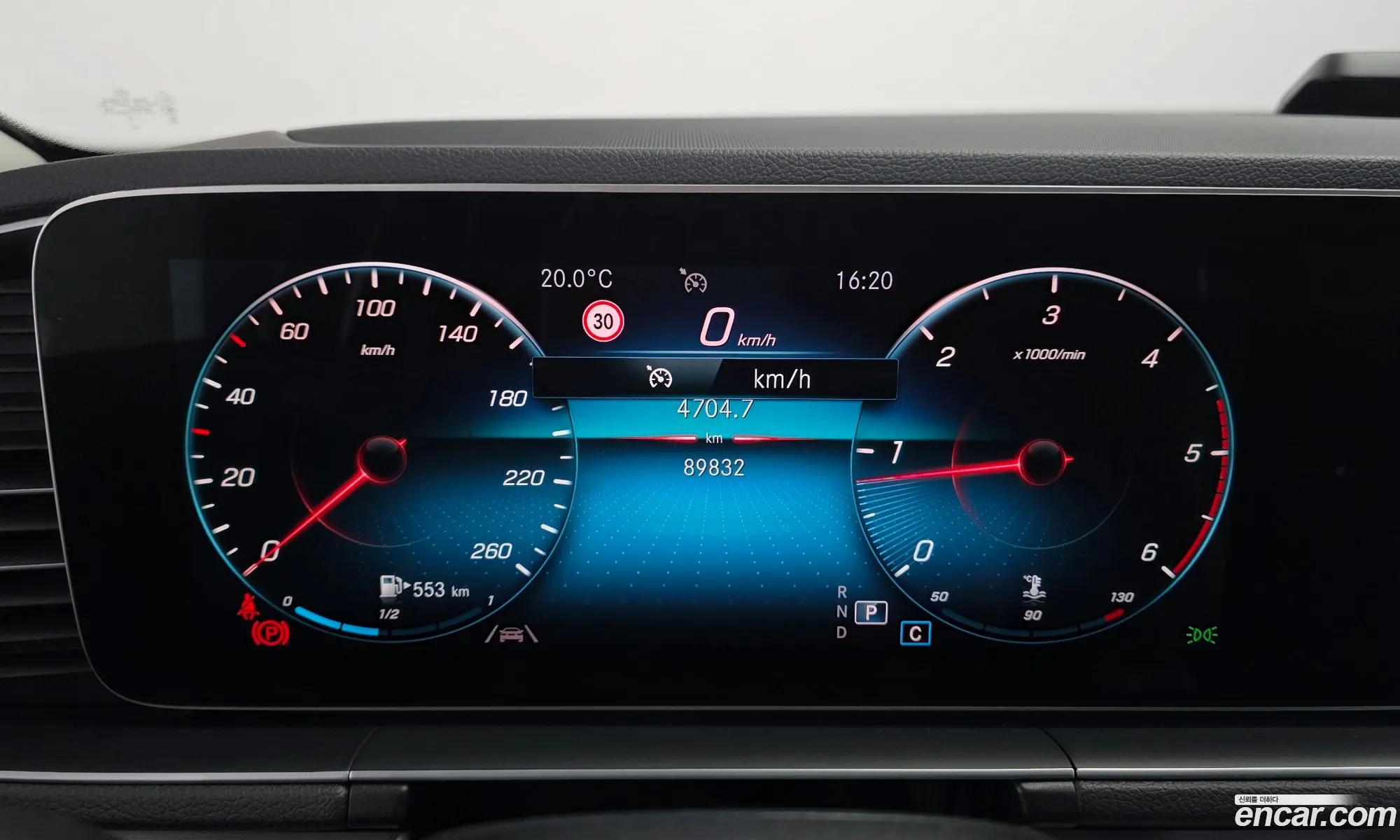 Mercedes-Benz GLE-Class W167 2019 — 11