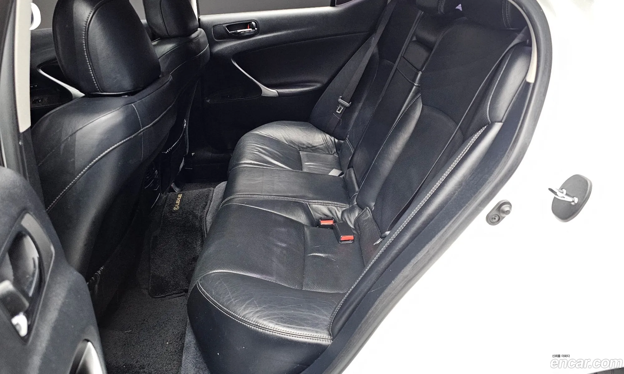 Lexus IS250 2008 — 9