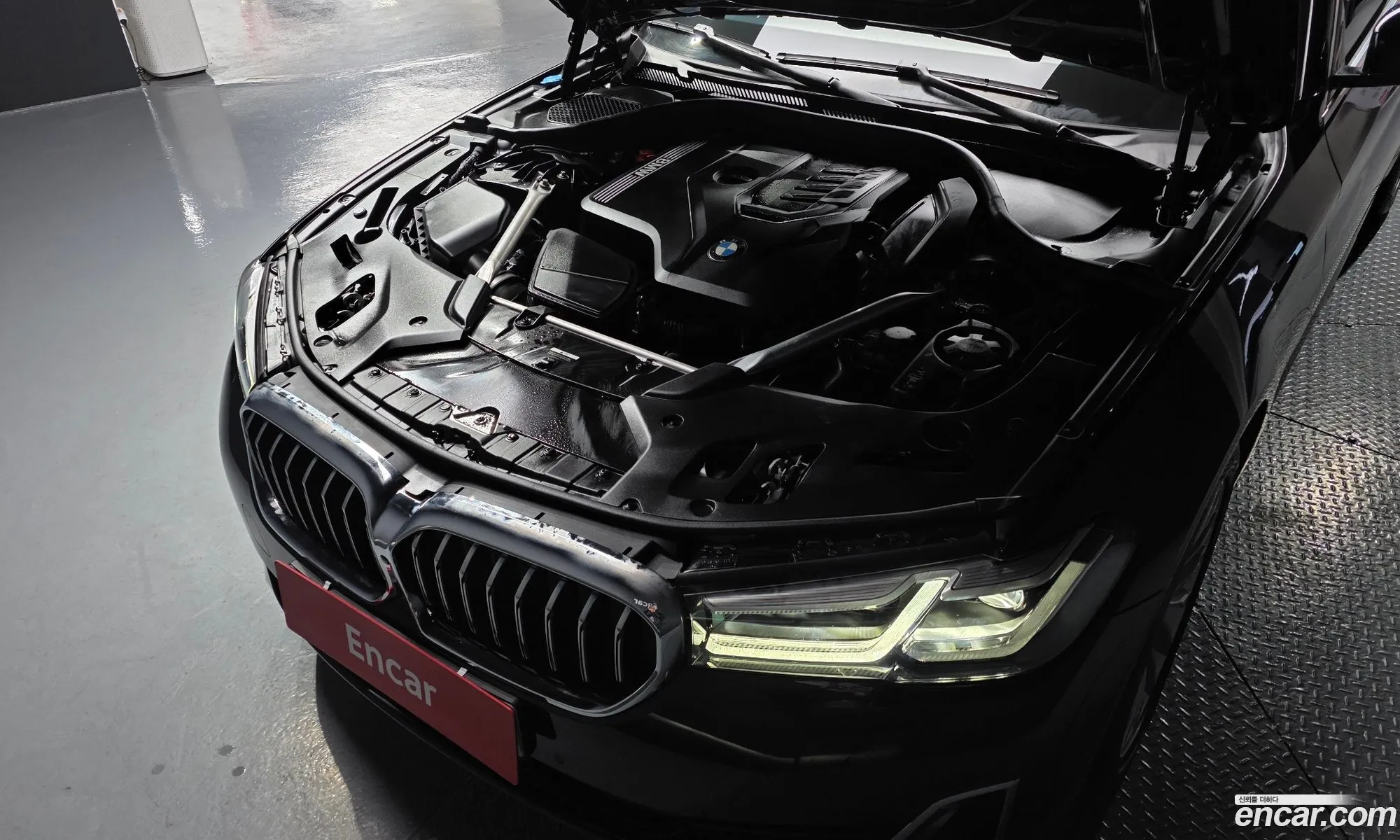 BMW 5 Series 2021 — 12