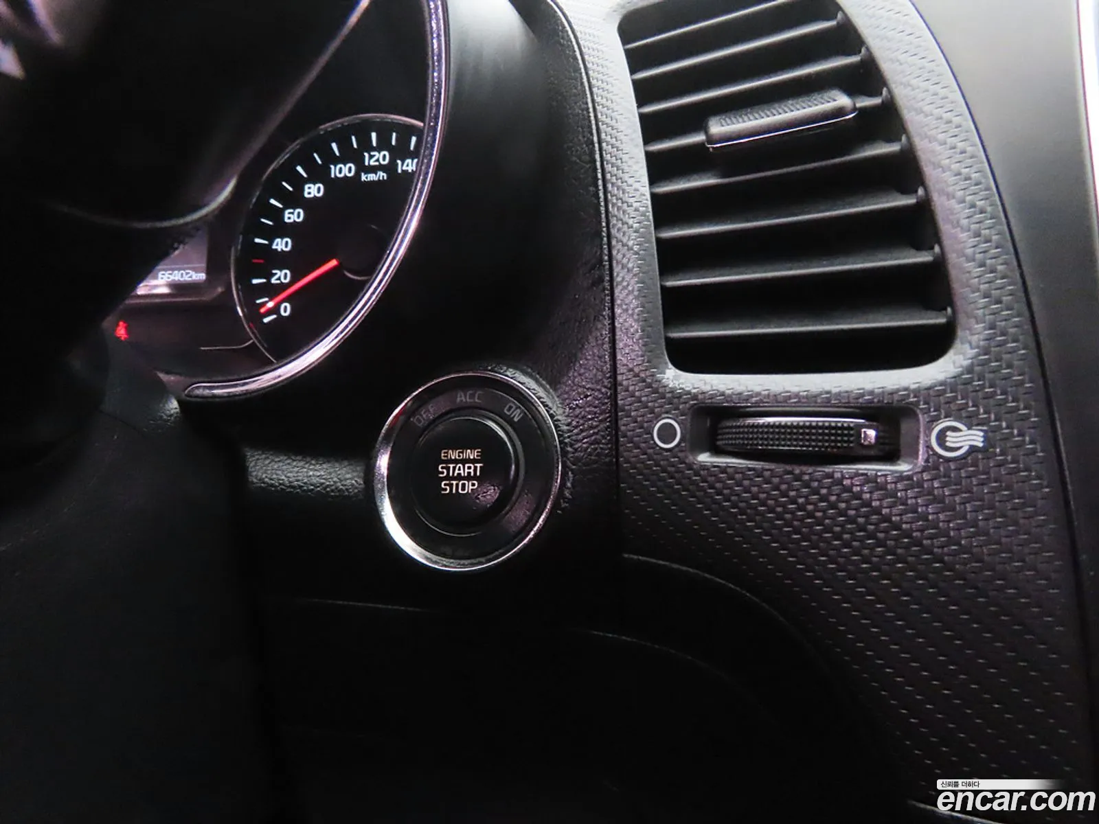 Kia K3 2016 — 16